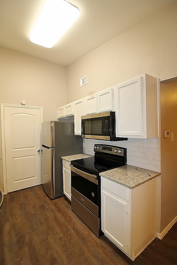 6620 S Creek Drive Fort Worth TX 76133