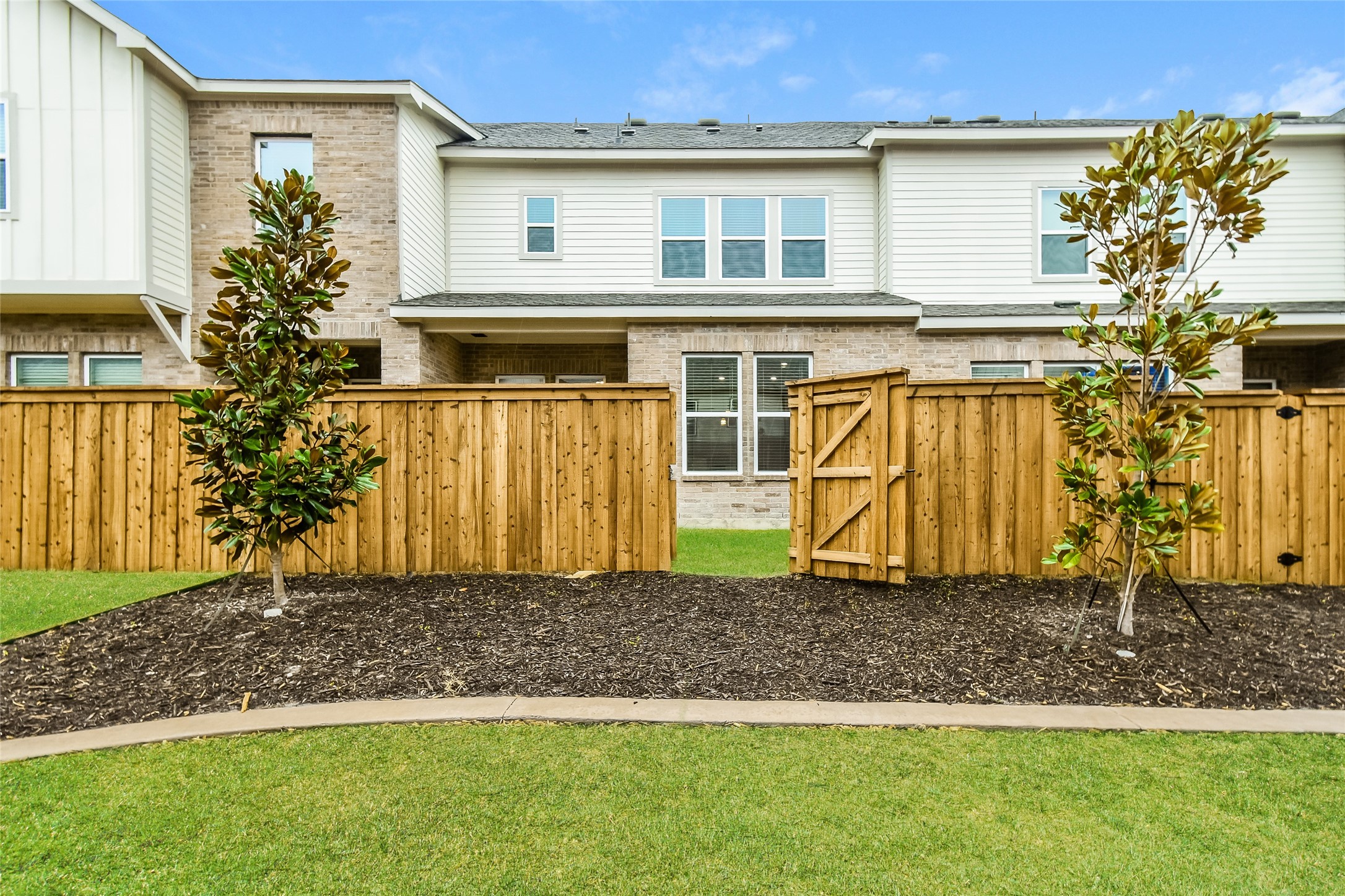 3023 Songbird Lane Garland TX 75043