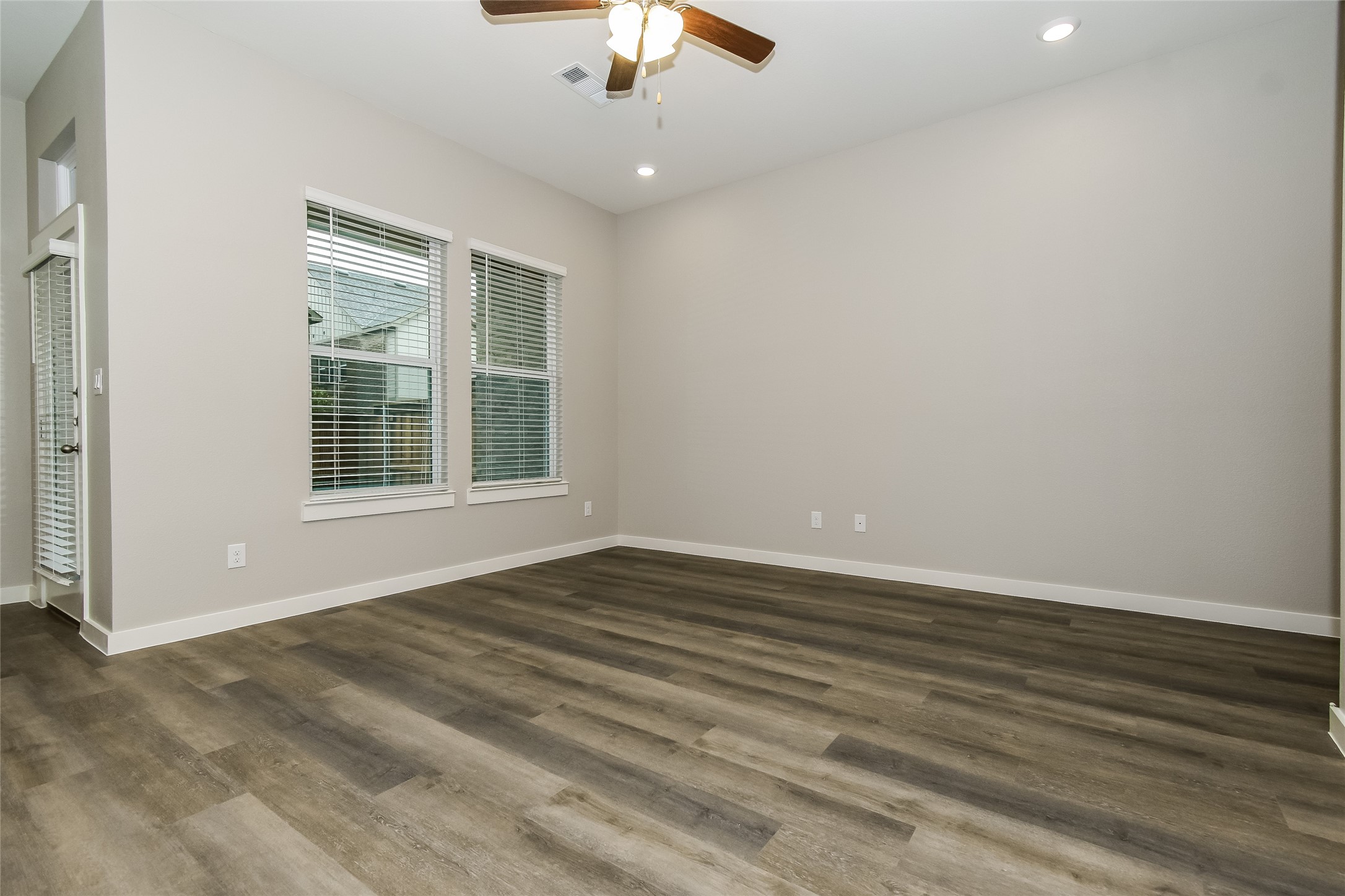3023 Songbird Lane Garland TX 75043