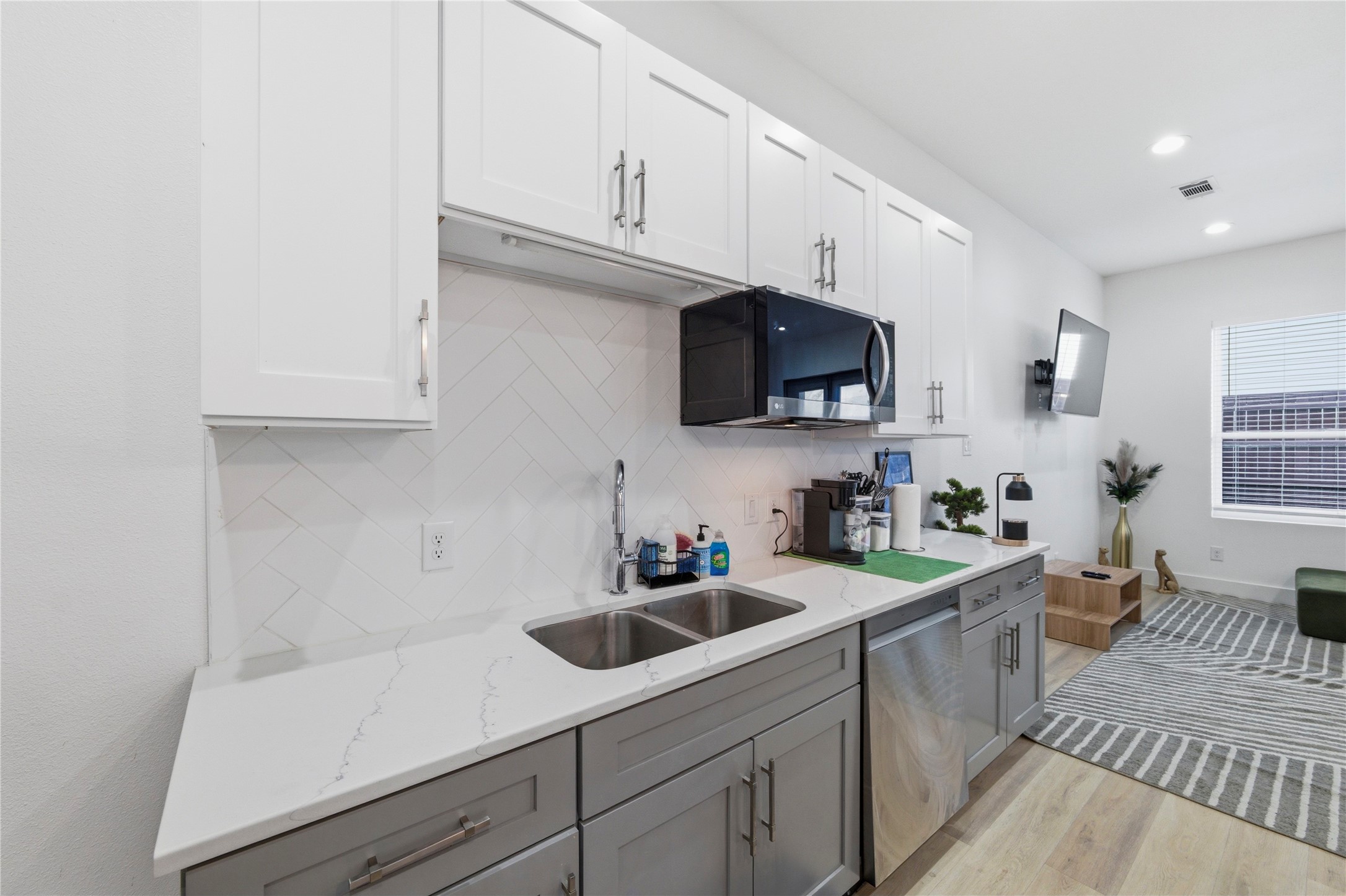 2406 Merlin Street Dallas TX 75215