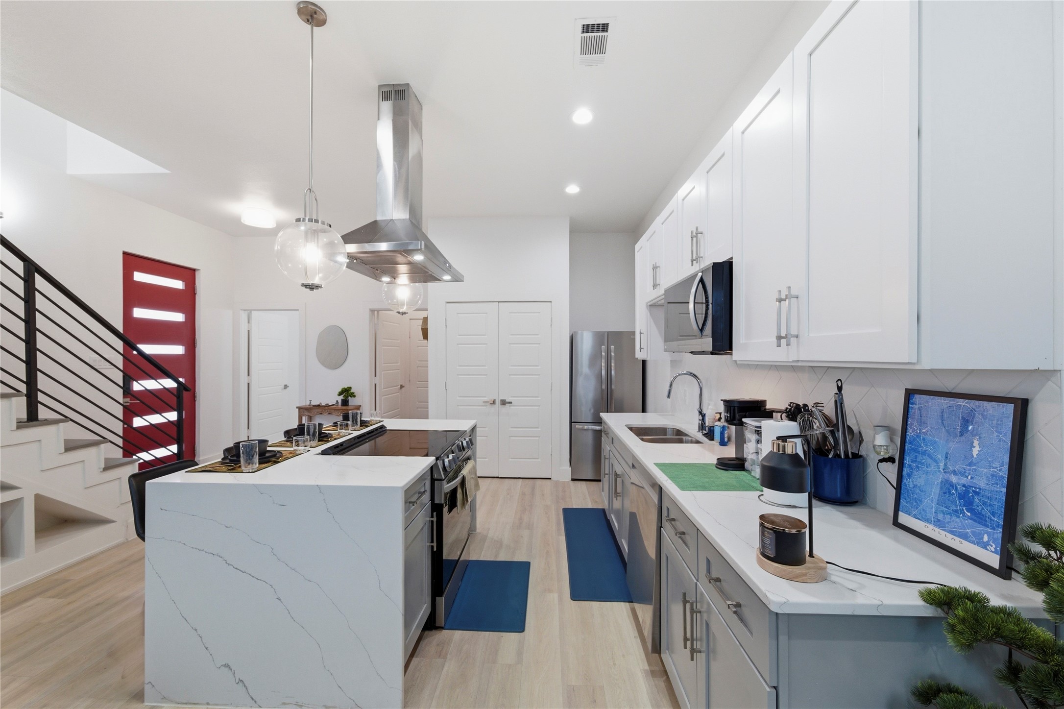 2406 Merlin Street Dallas TX 75215