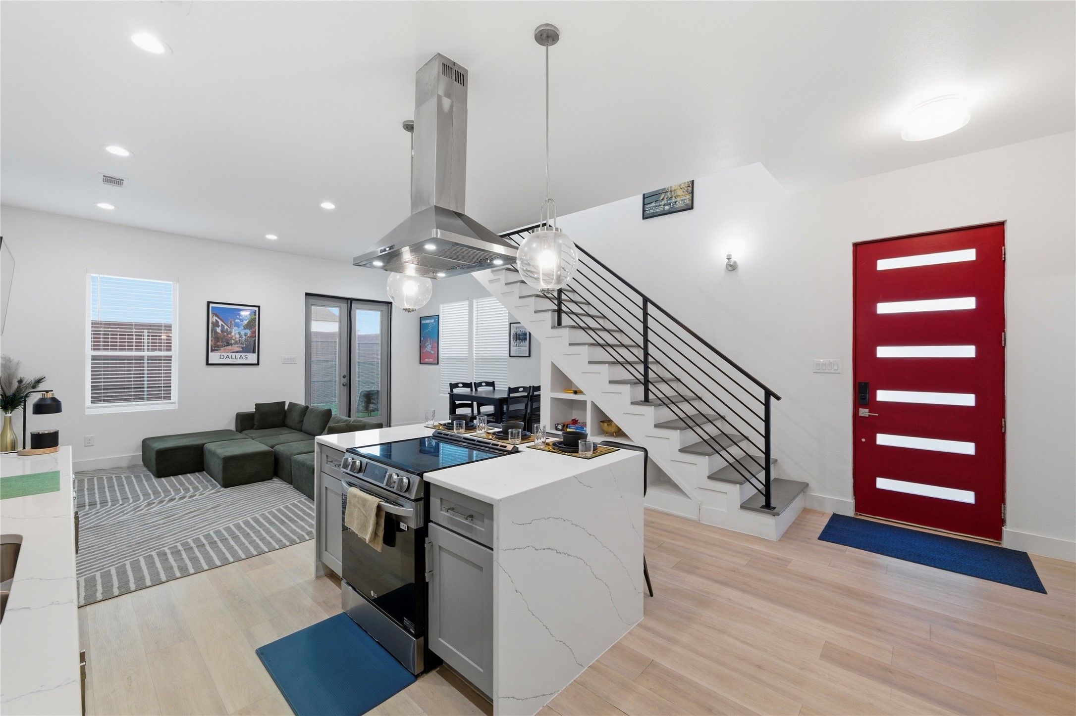 2406 Merlin Street Dallas TX 75215