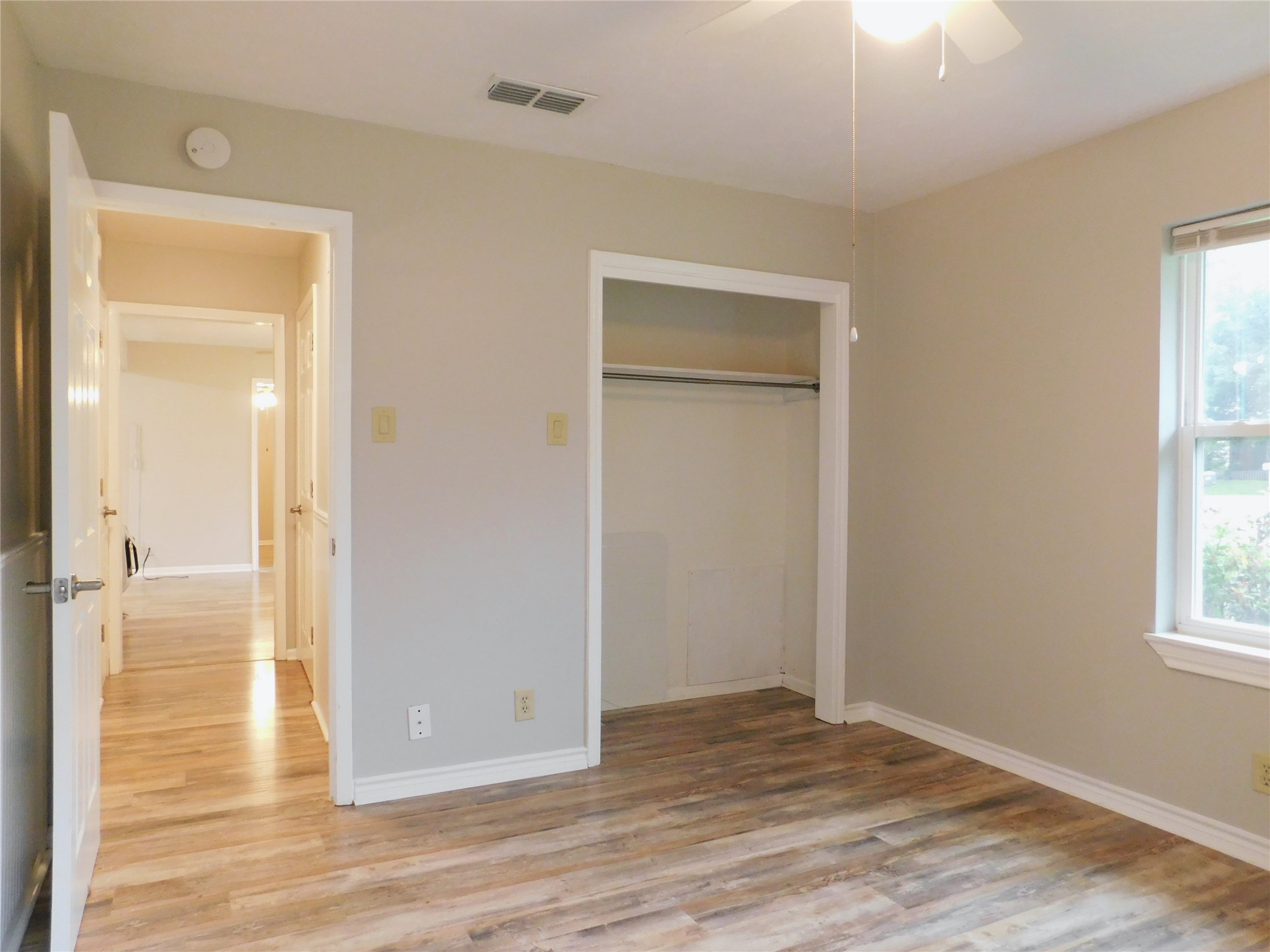 325 W Jones Street Krum TX 76249