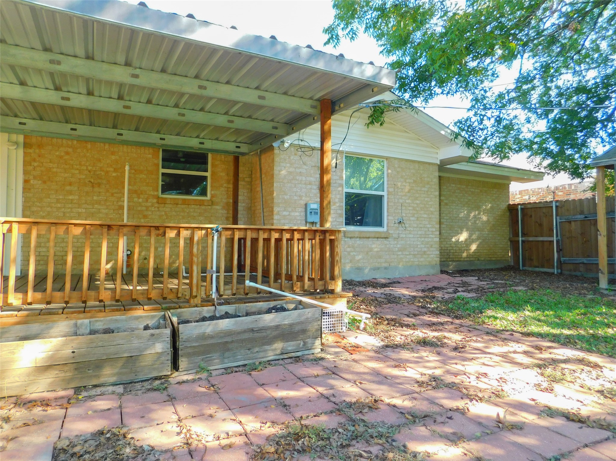 325 W Jones Street Krum TX 76249