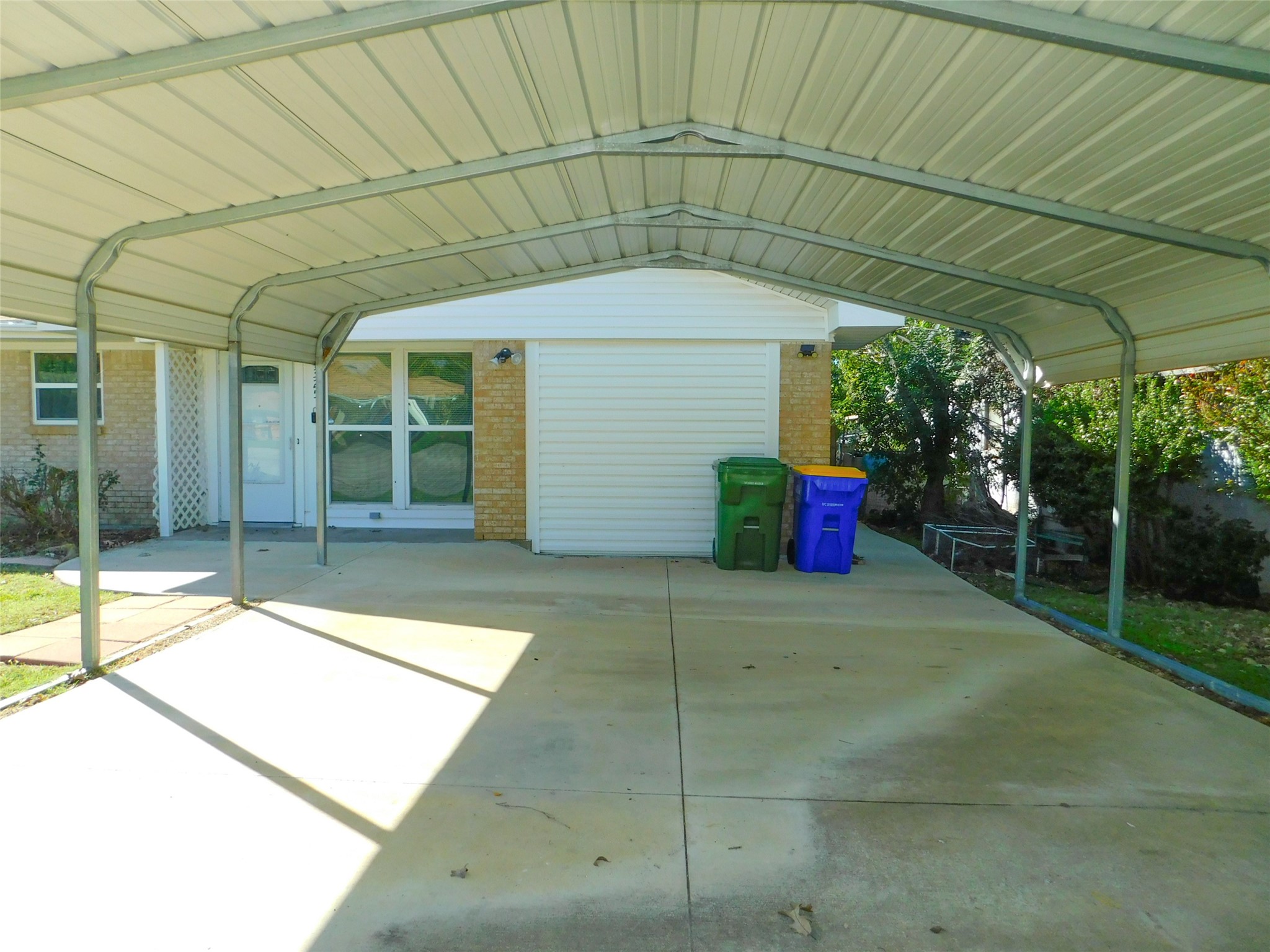 325 W Jones Street Krum TX 76249