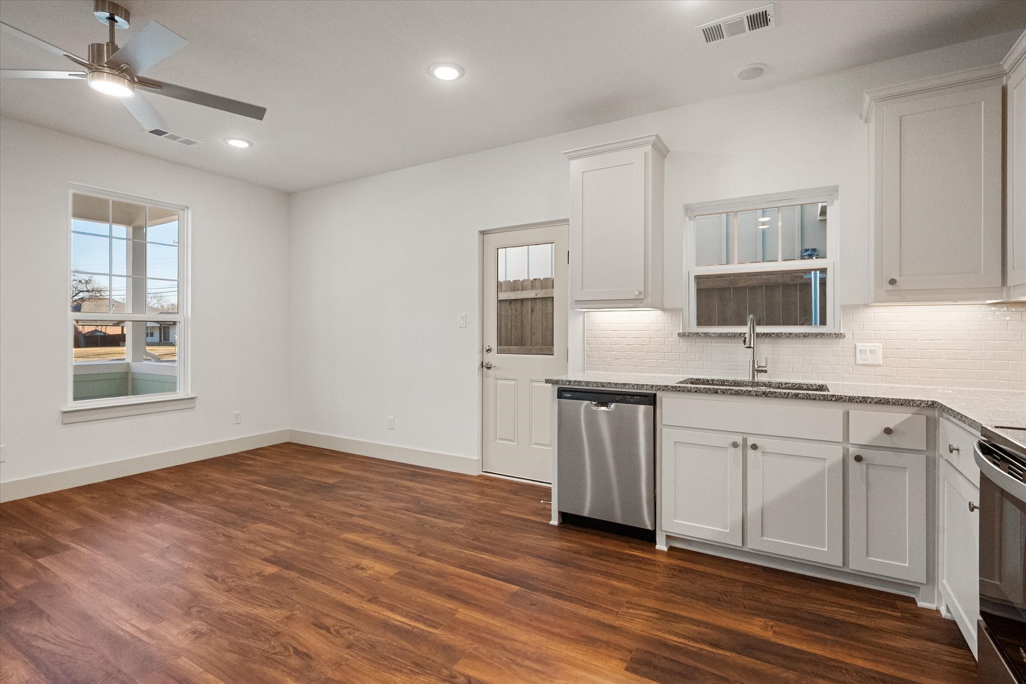 506 E Kimball Street Mansfield TX 76063