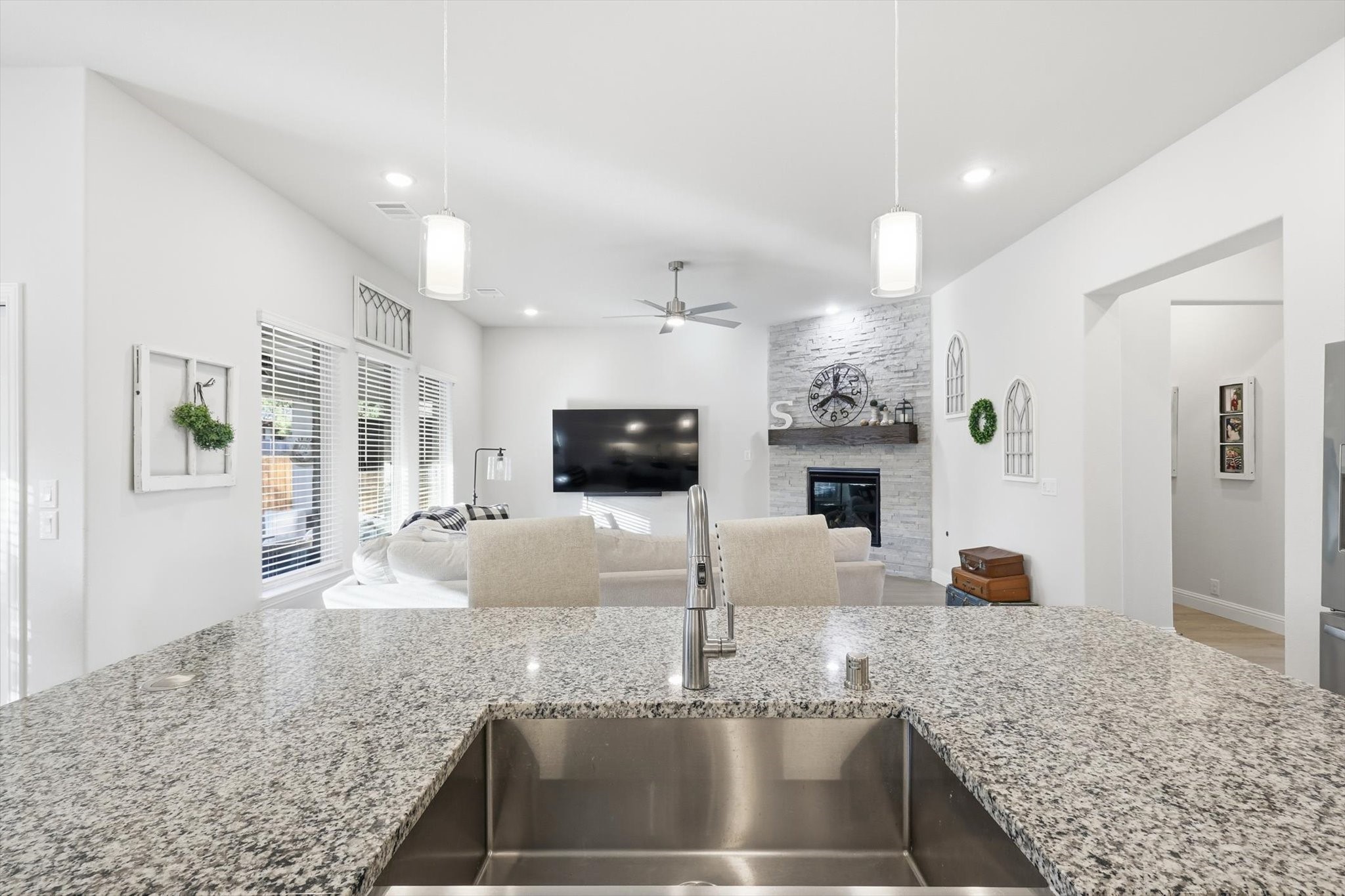 1125 Cardinal Drive Midlothian TX 76065
