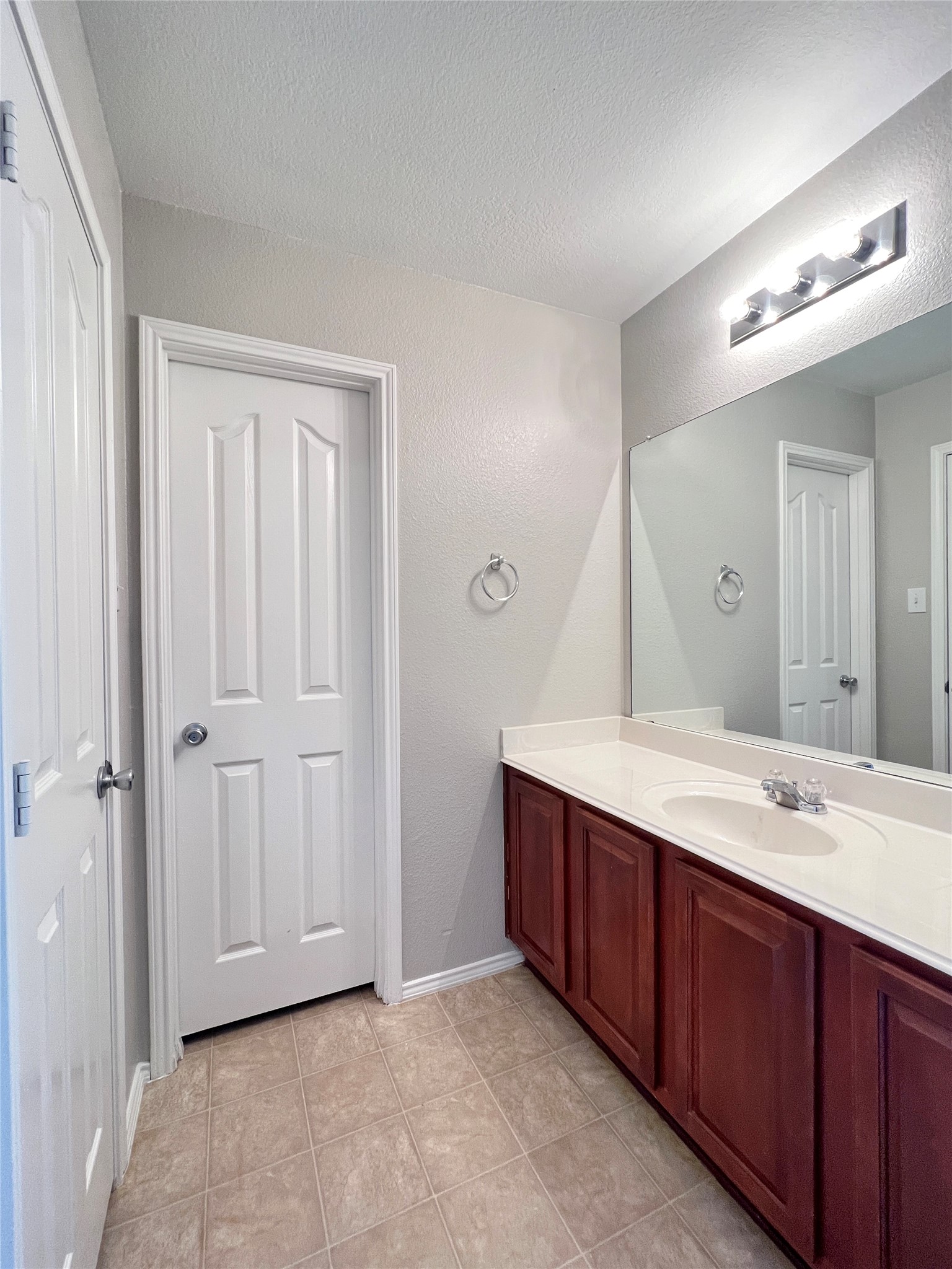 3104 Kennedy Drive Mckinney TX 75071