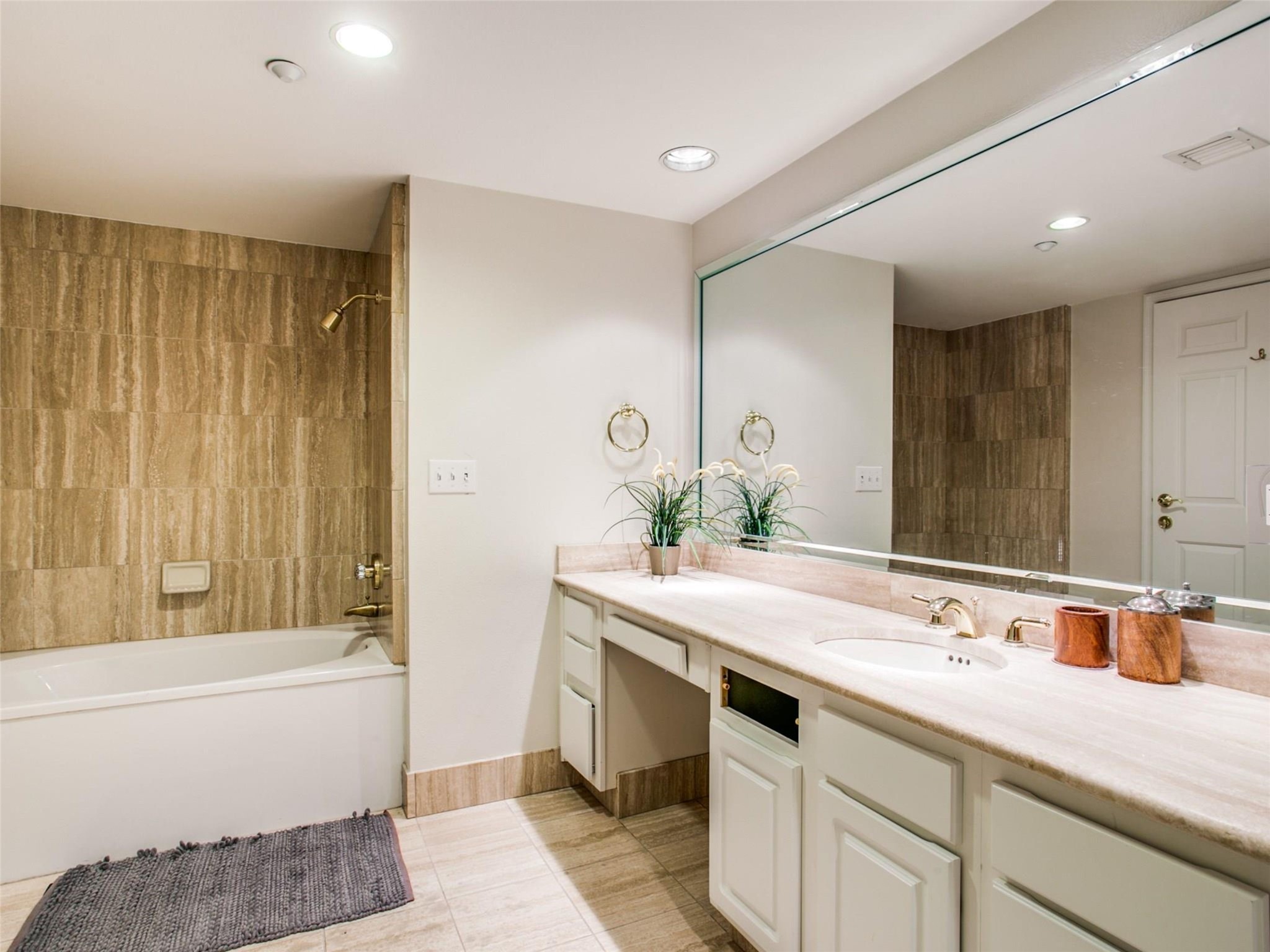4242 Lomo Alto Drive Highland Park TX 75219