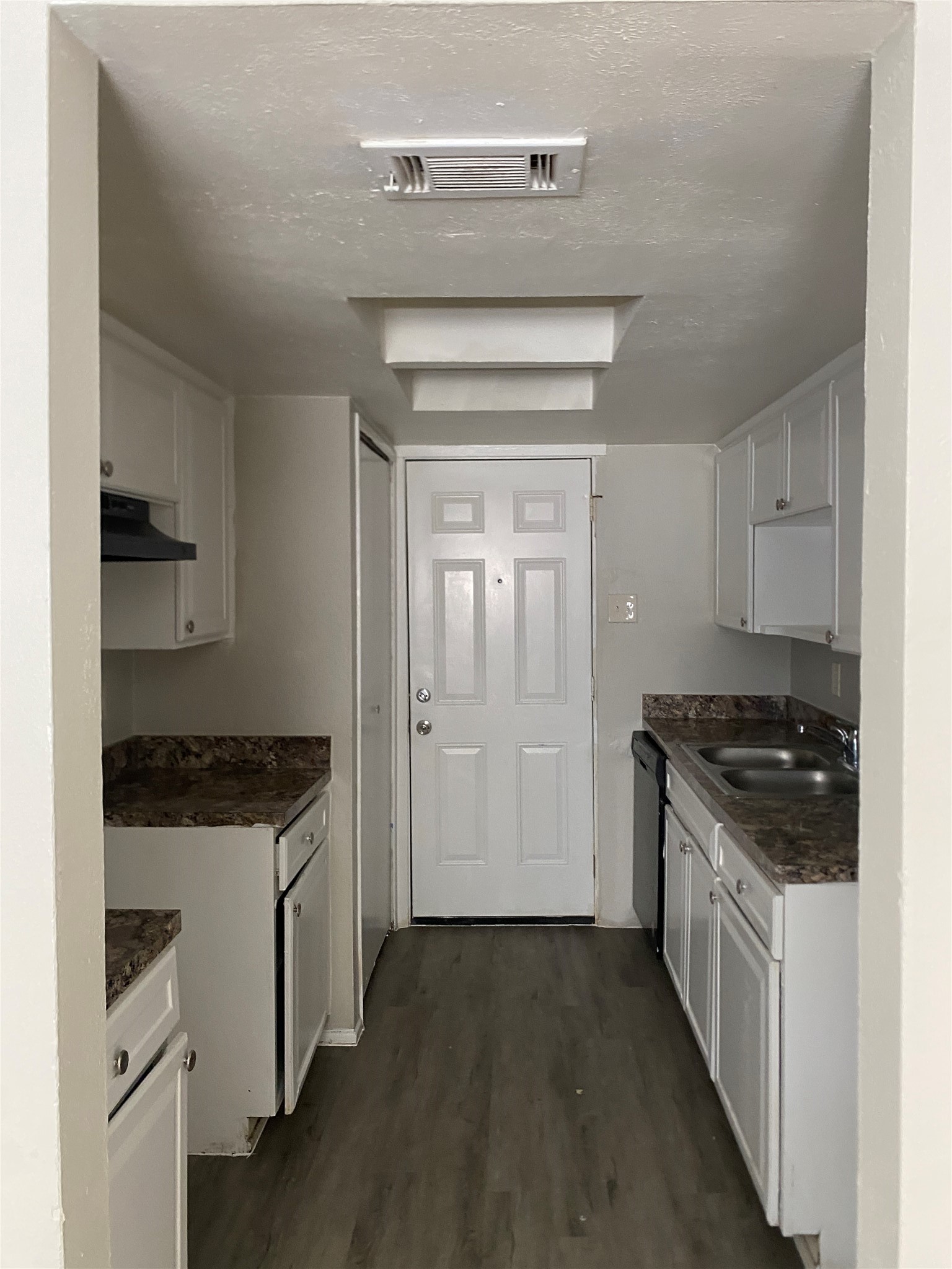 7924 Silverdale Drive Dallas TX 75232