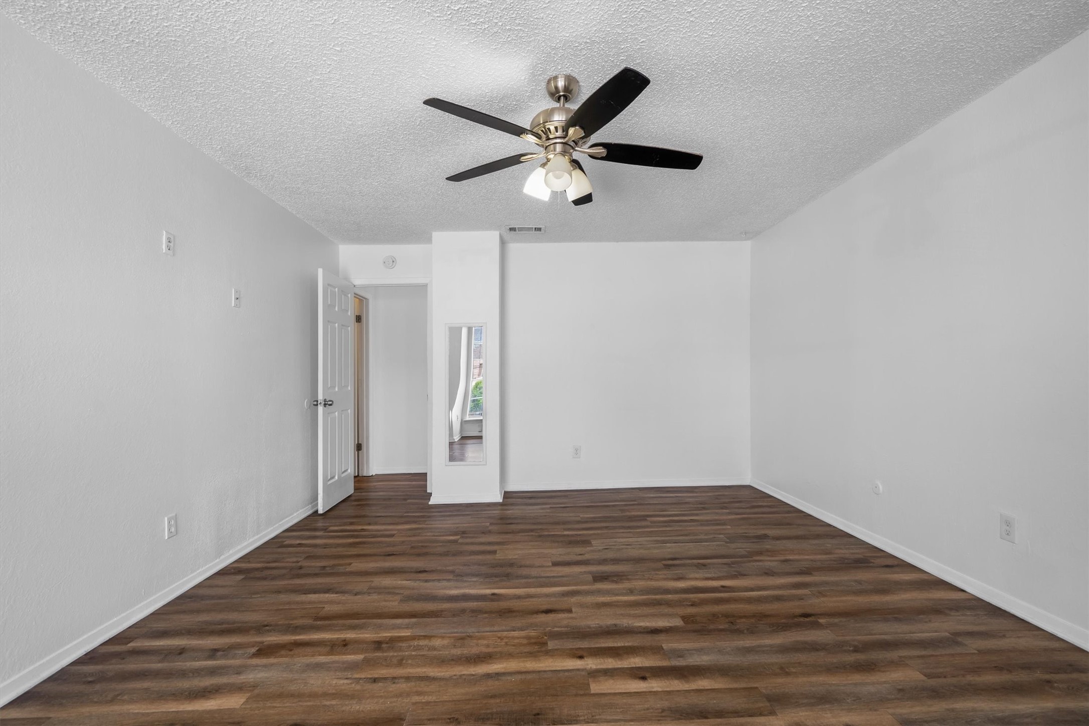 2205 Chase Court Dalworthington Gardens TX 76013