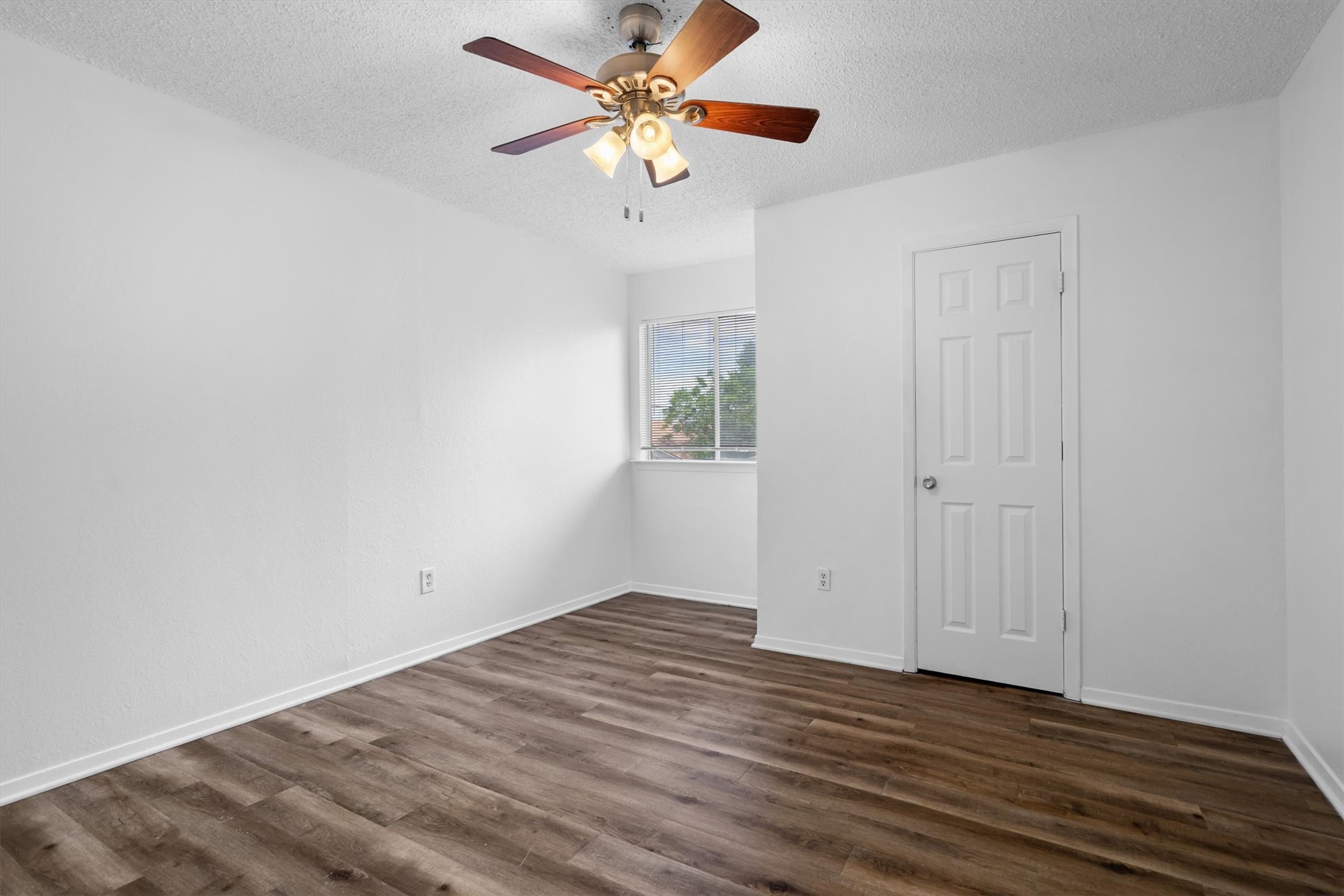 2205 Chase Court Dalworthington Gardens TX 76013