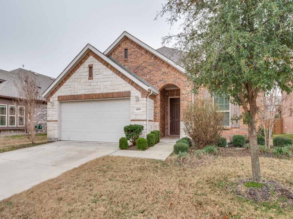 1608 Emma Pearl Lane Little Elm TX 75068