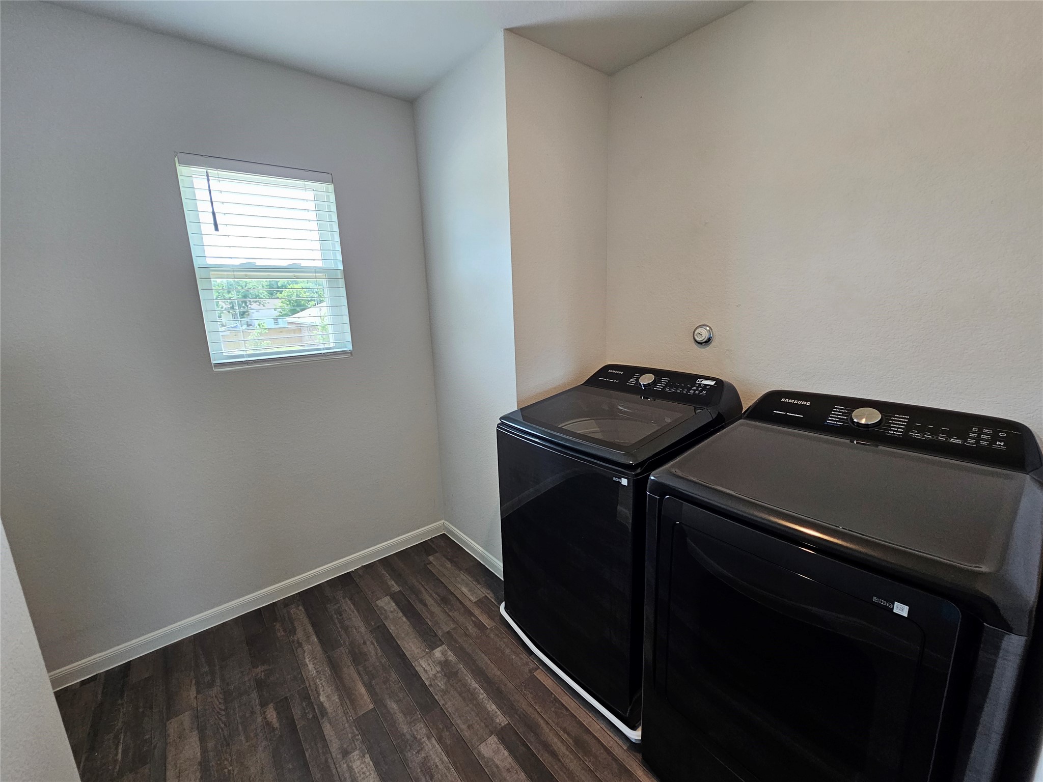 3616 Chestnut Oak Drive Dallas TX 75253