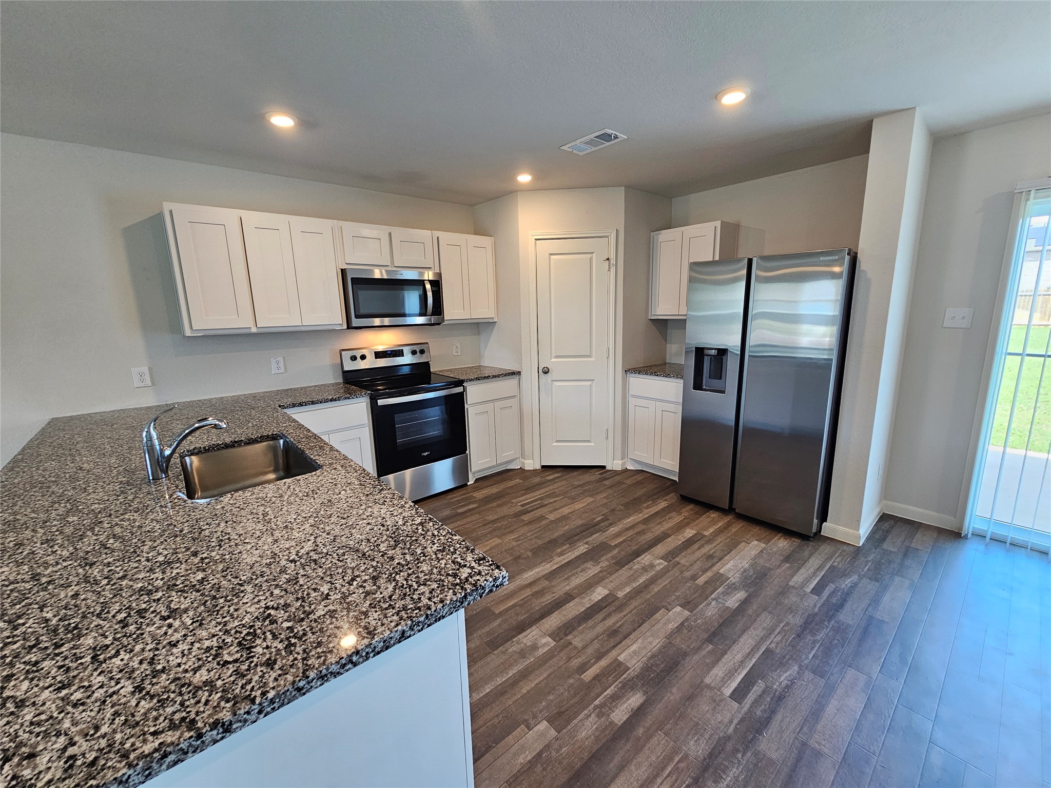 3616 Chestnut Oak Drive Dallas TX 75253