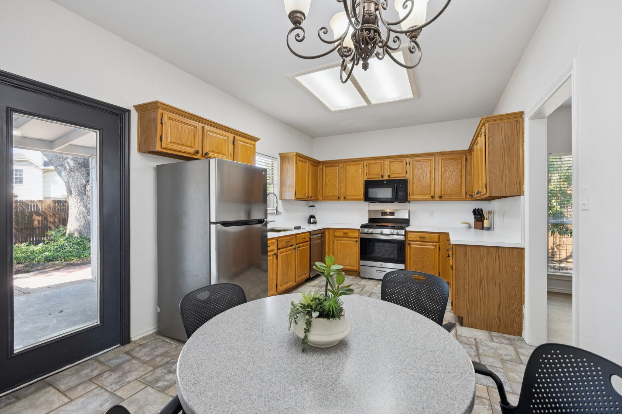 1823 Dew Valley Drive Carrollton TX 75010