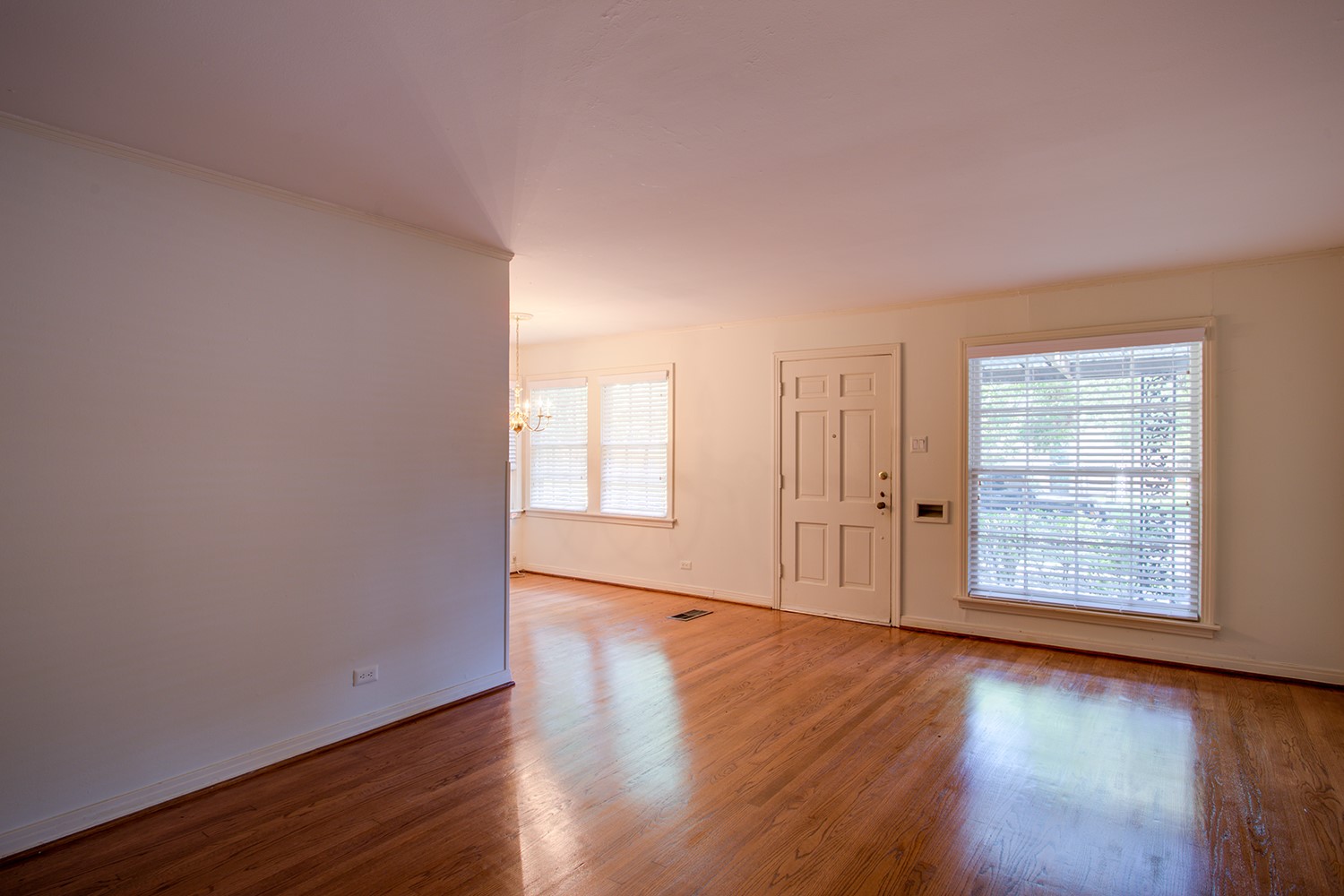 6255 Saint Moritz Avenue Dallas TX 75214