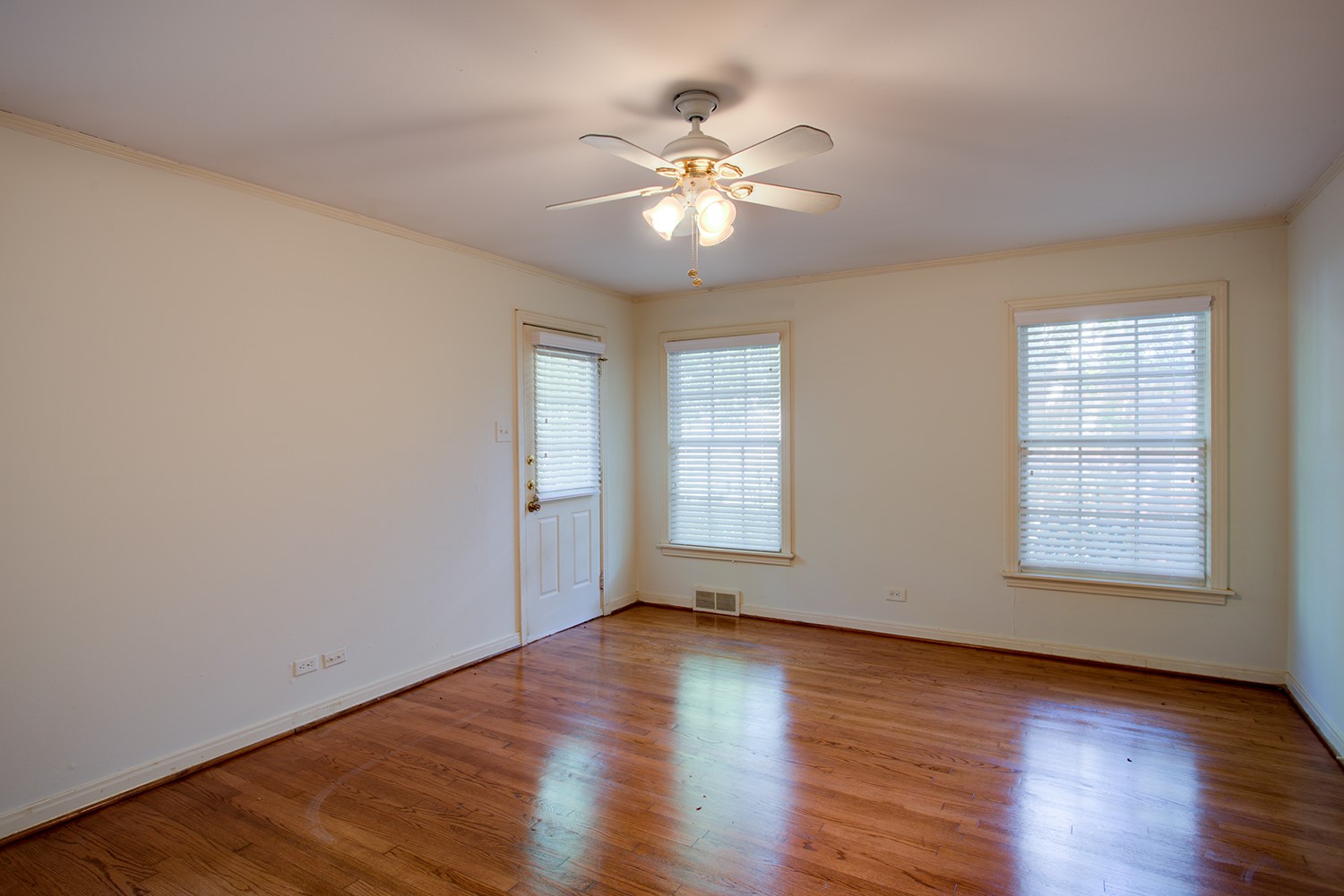 6255 Saint Moritz Avenue Dallas TX 75214