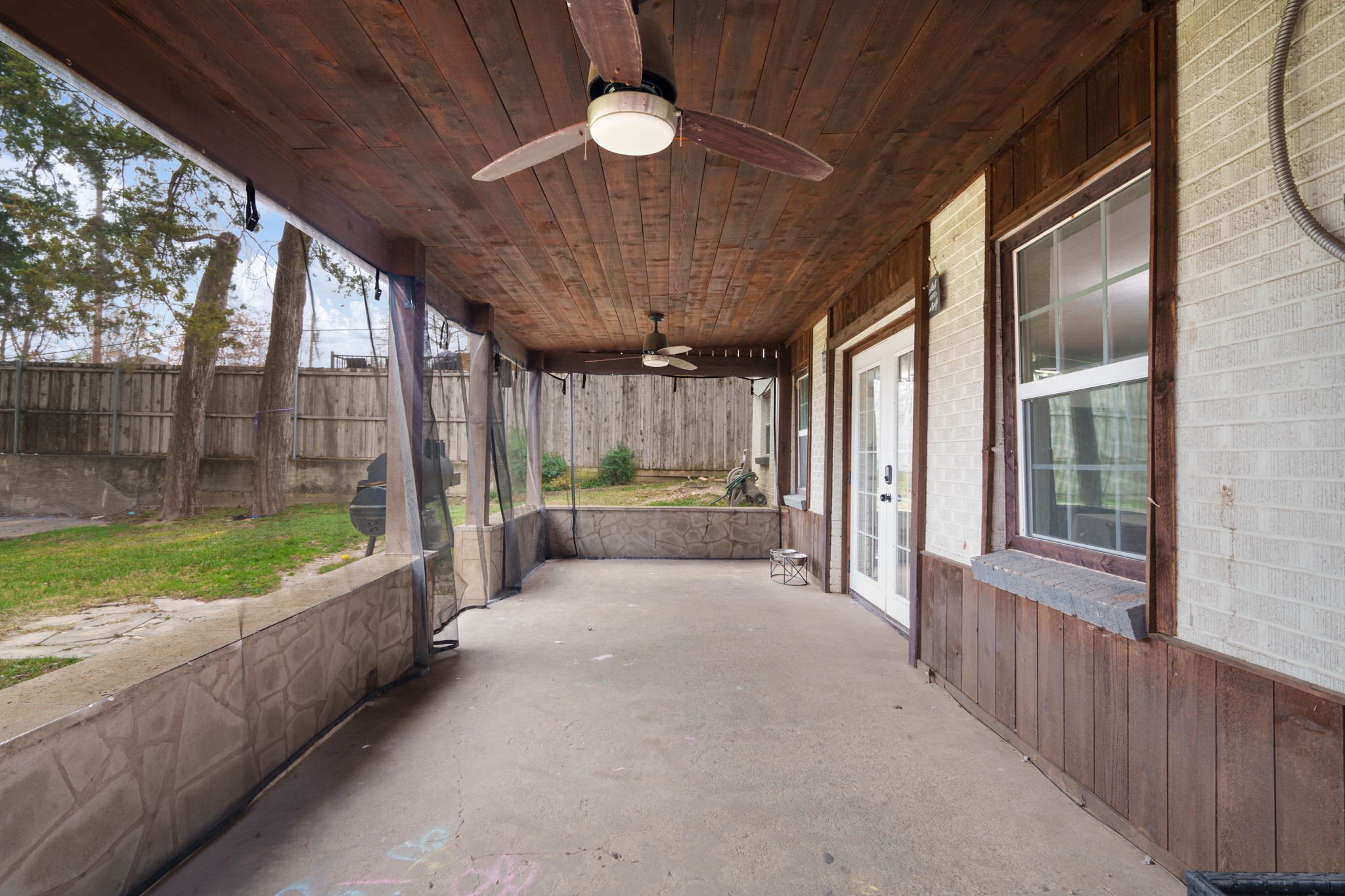 1614 Seevers Avenue Dallas TX 75216