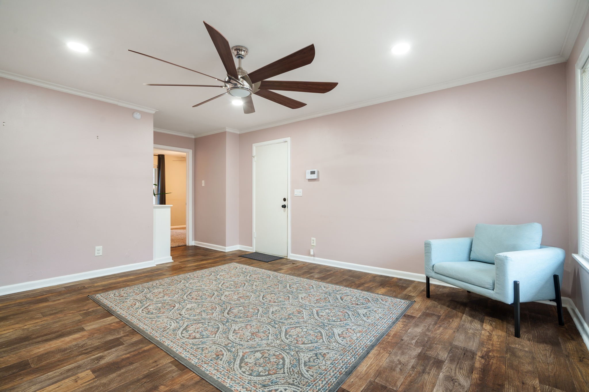 1614 Seevers Avenue Dallas TX 75216