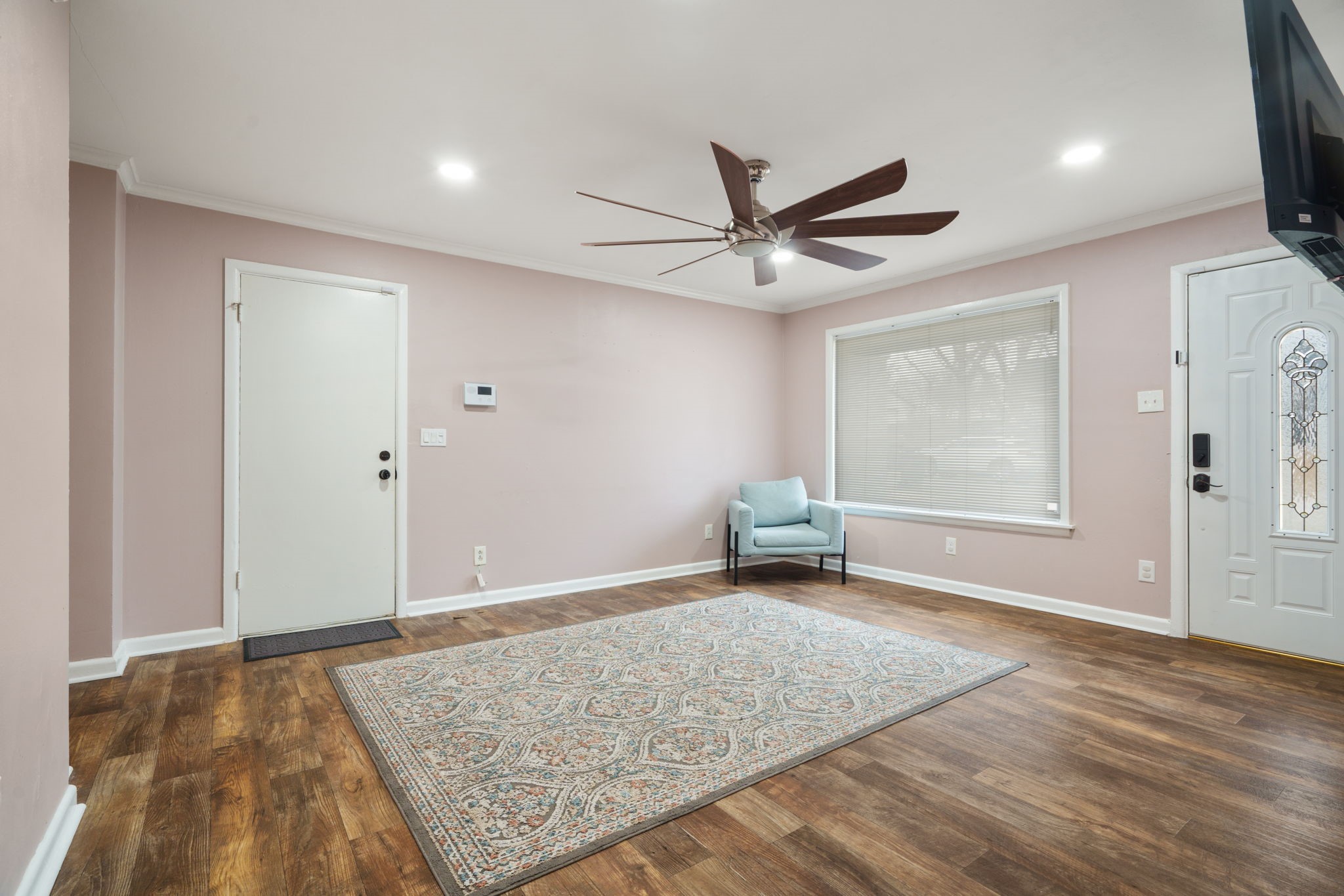 1614 Seevers Avenue Dallas TX 75216