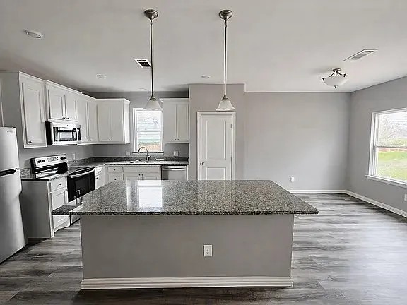 2109 Bluebonnet Avenue Denison TX 75020