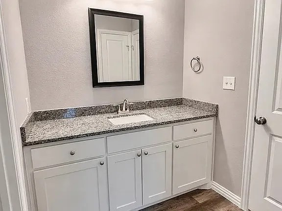 2109 Bluebonnet Avenue Denison TX 75020