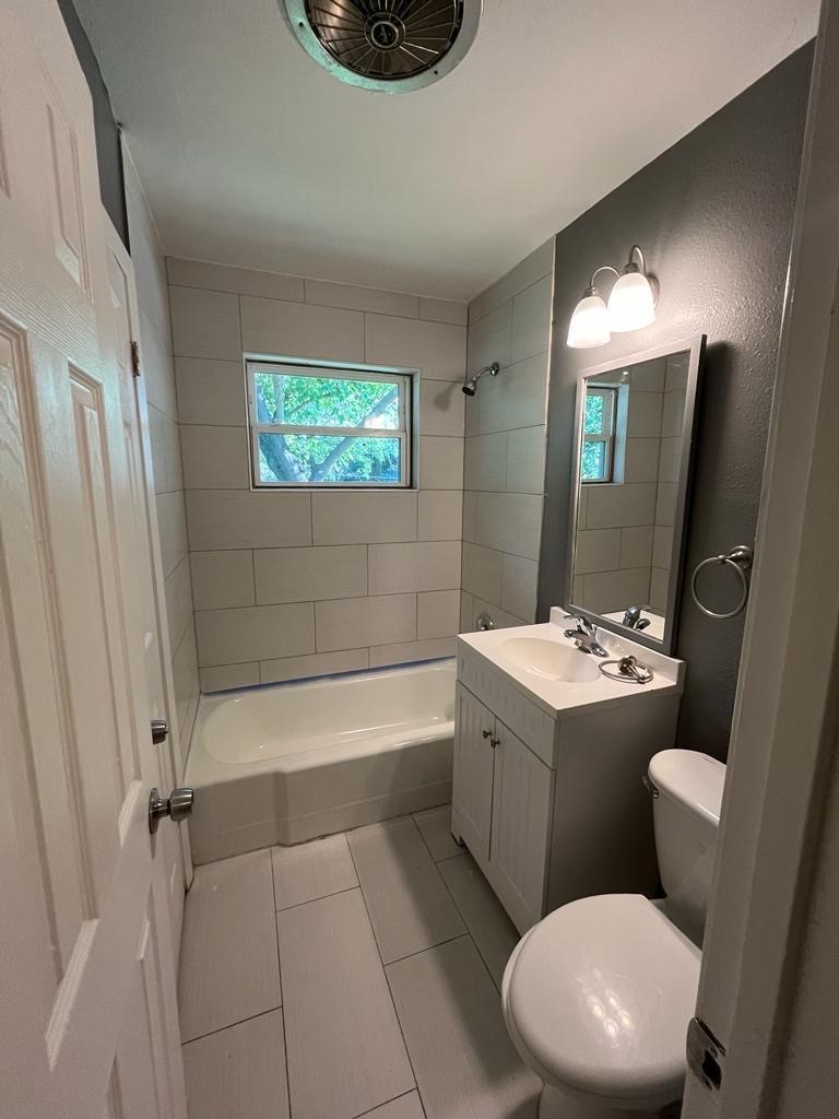 2228 52nd Street Dallas TX 75216