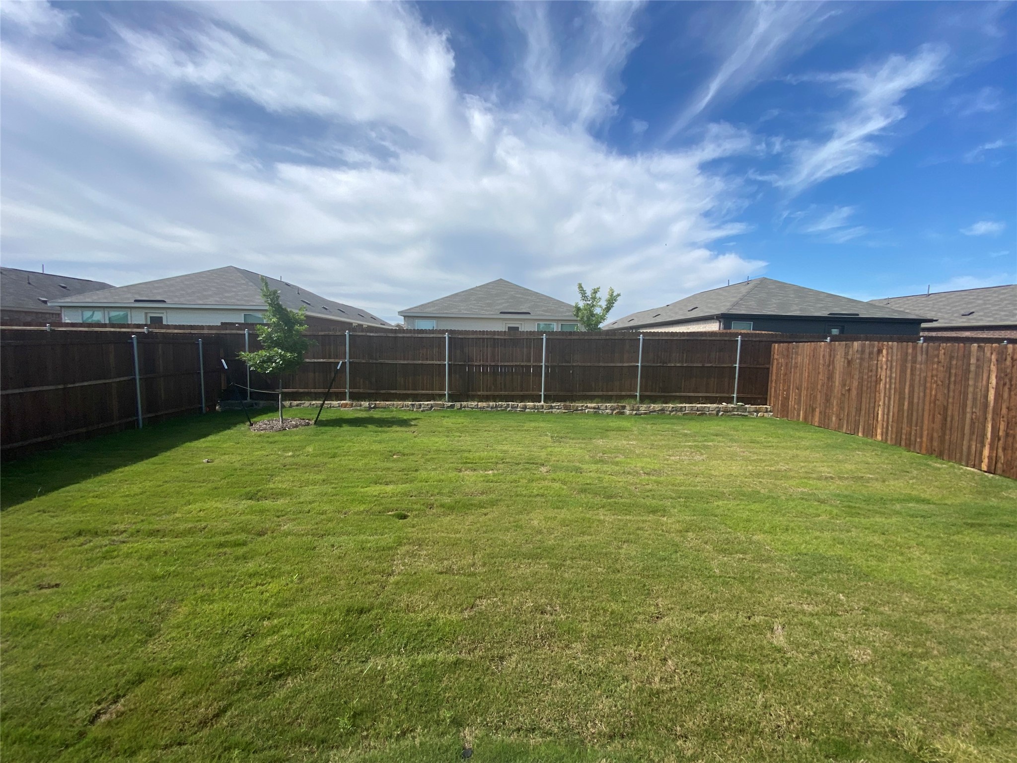 917 Shady Oaks Drive Ennis TX 75119
