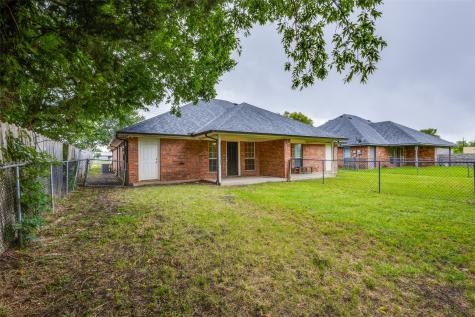 914-916 S Interurban Street Anna TX 75409