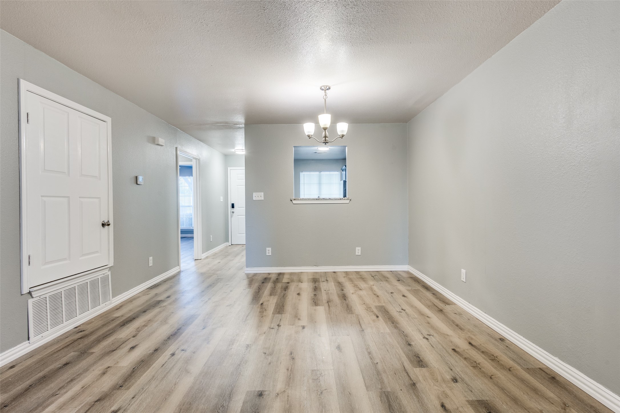 914-916 S Interurban Street Anna TX 75409