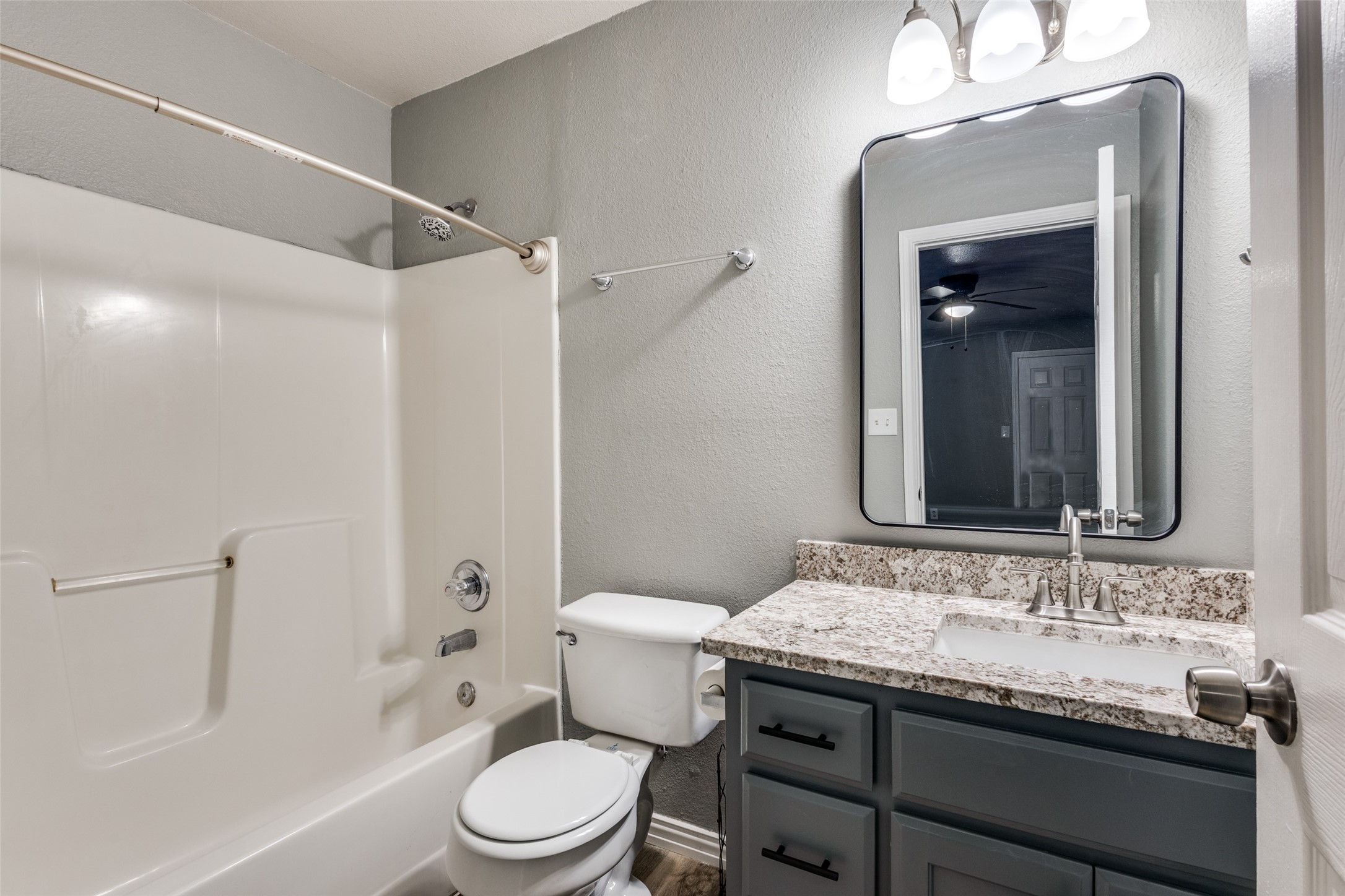 914-916 S Interurban Street Anna TX 75409