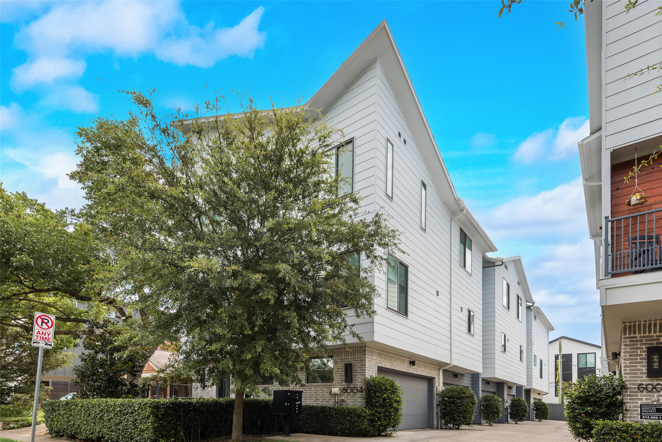 6004 Hudson Street Dallas TX 75206