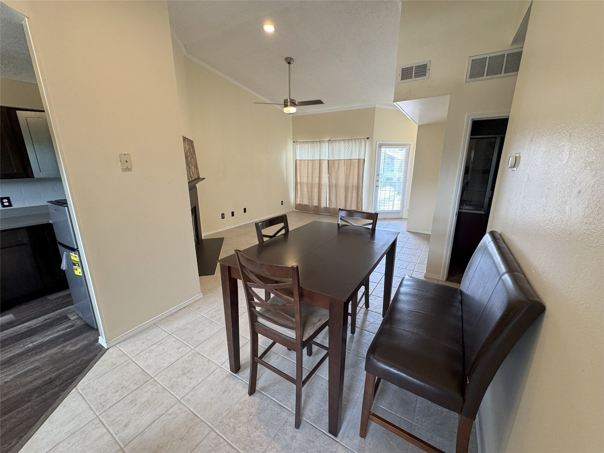 2736 Silver Creek Drive Arlington TX 76006