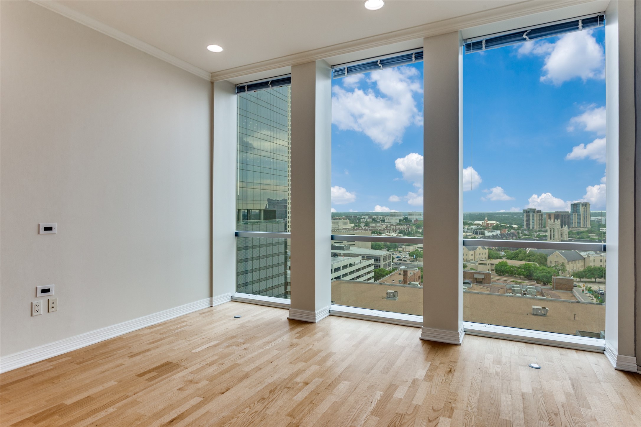 500 Throckmorton Street Fort Worth TX 76102