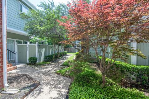 6220 Bentwood Trail Dallas TX 75252
