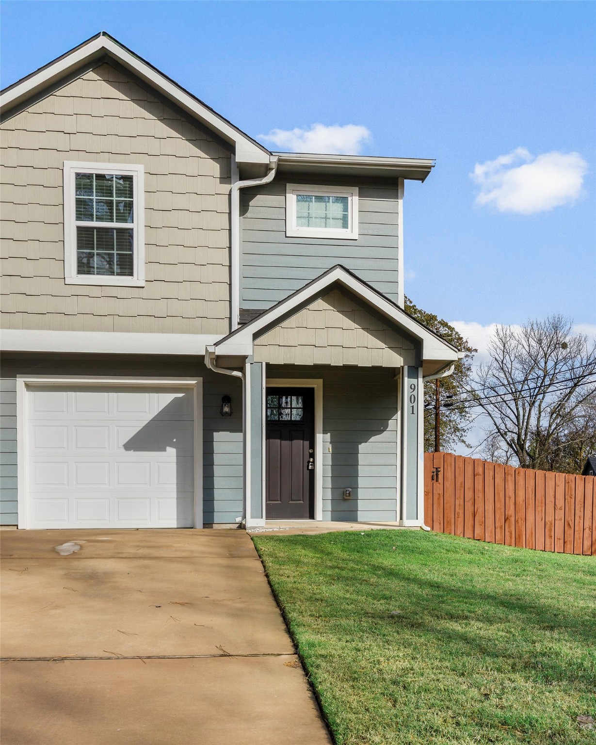 901 W Collins Street Denison TX 75020