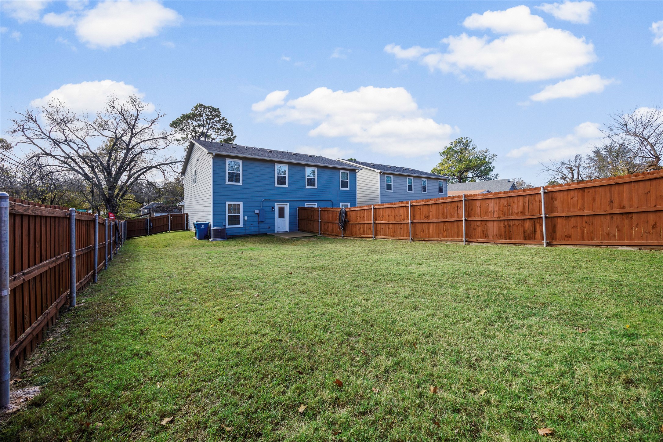 901 W Collins Street Denison TX 75020