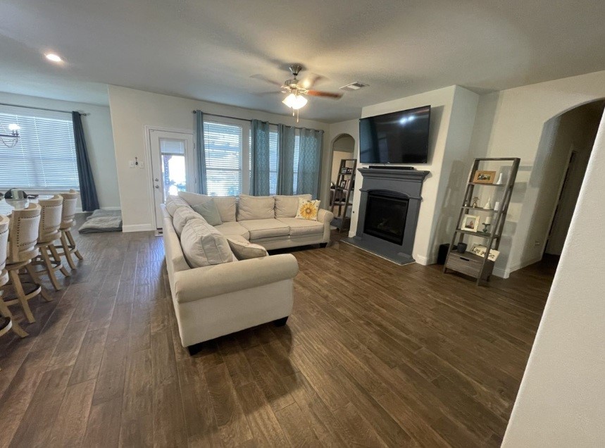 2917 Grizzly Road Aubrey TX 76227