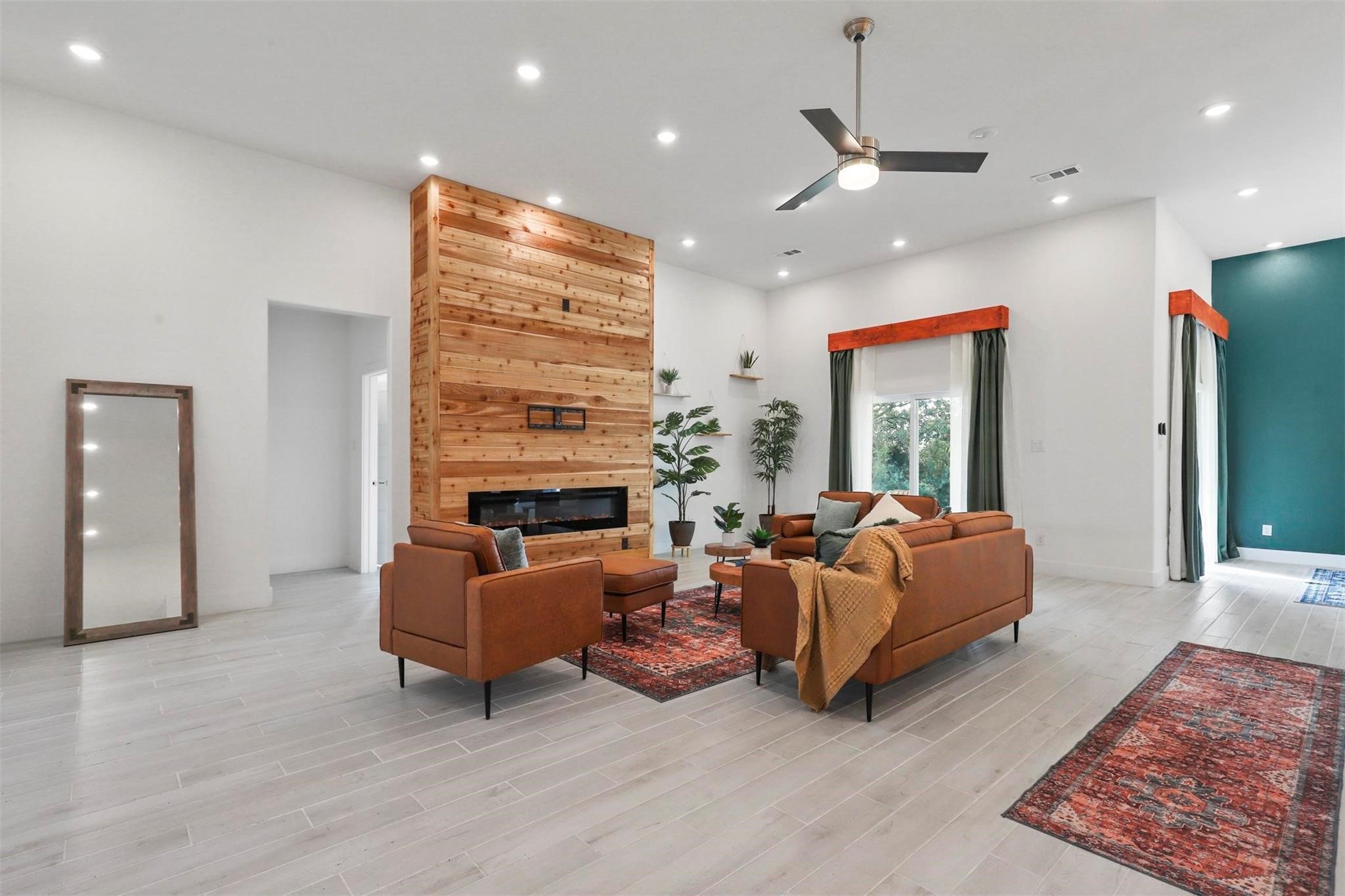 4013 Legend Trail Granbury TX 76049
