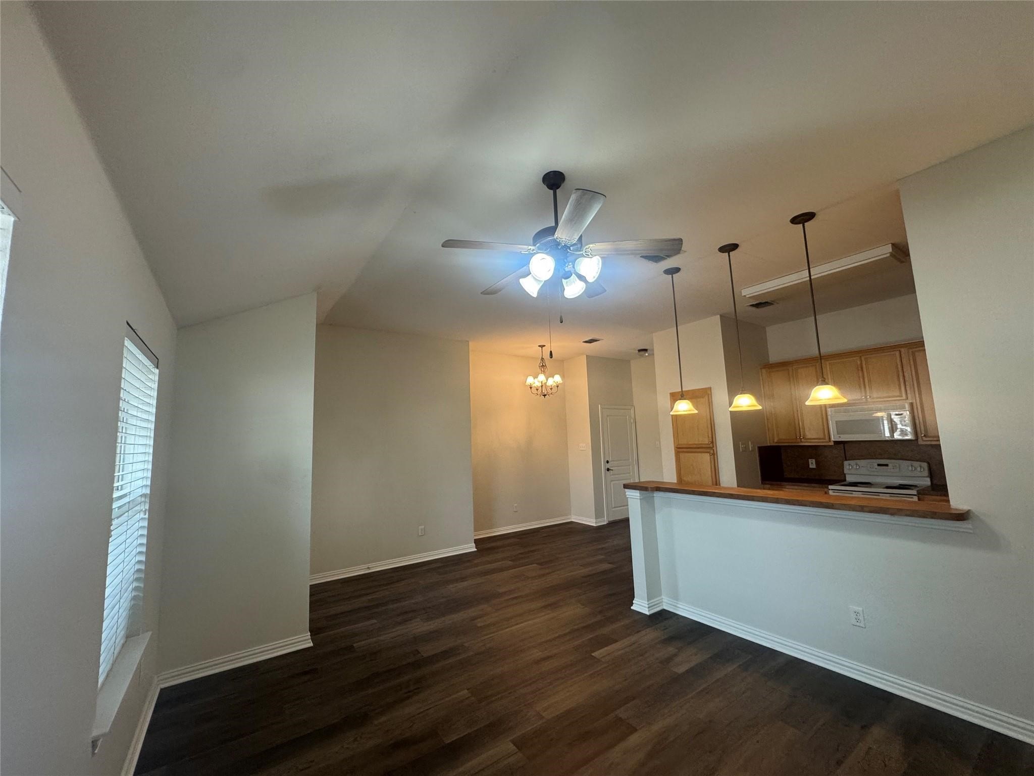 1010 Teresa Court Granbury TX 76048
