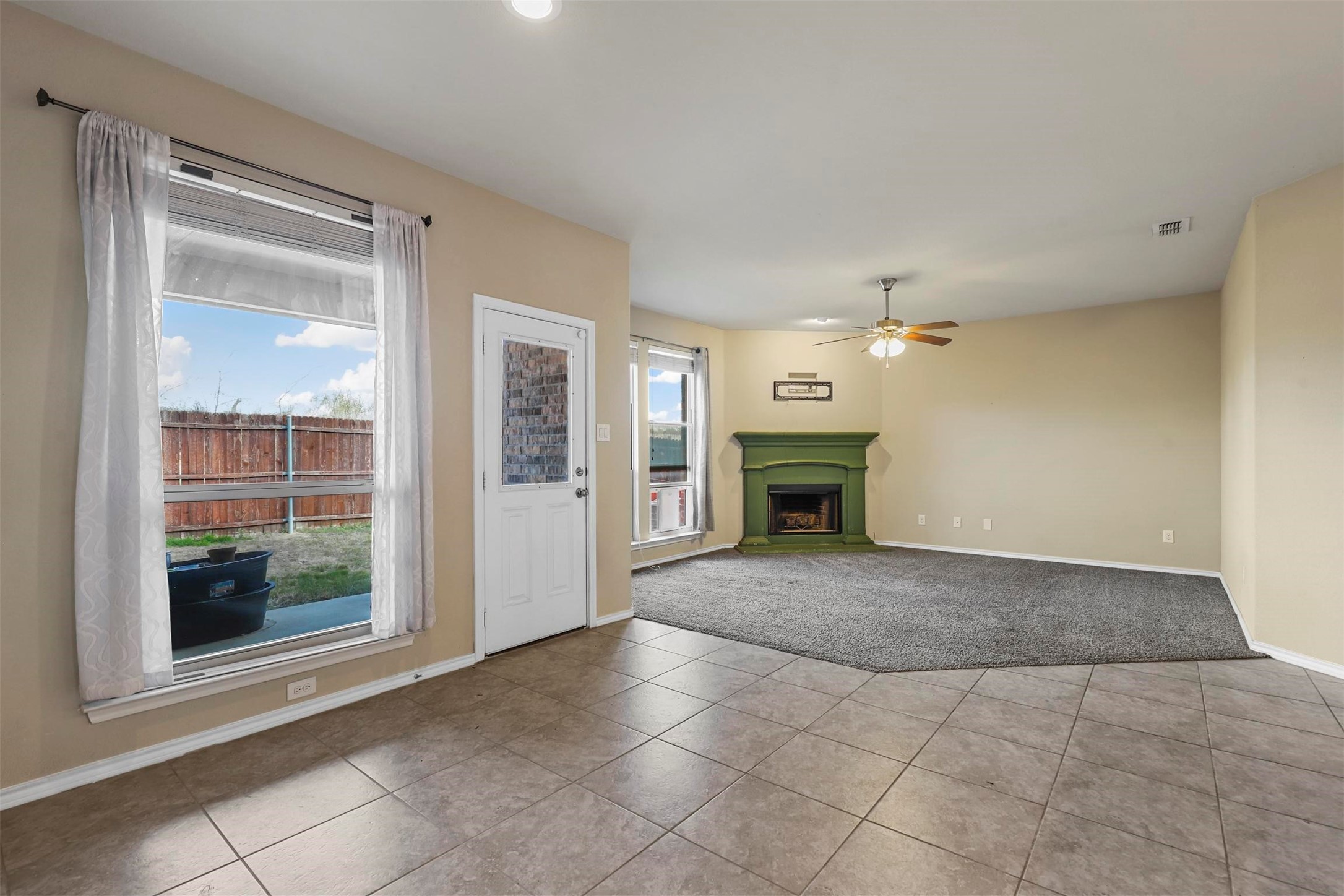 1216 Vaughna Drive Weatherford TX 76087
