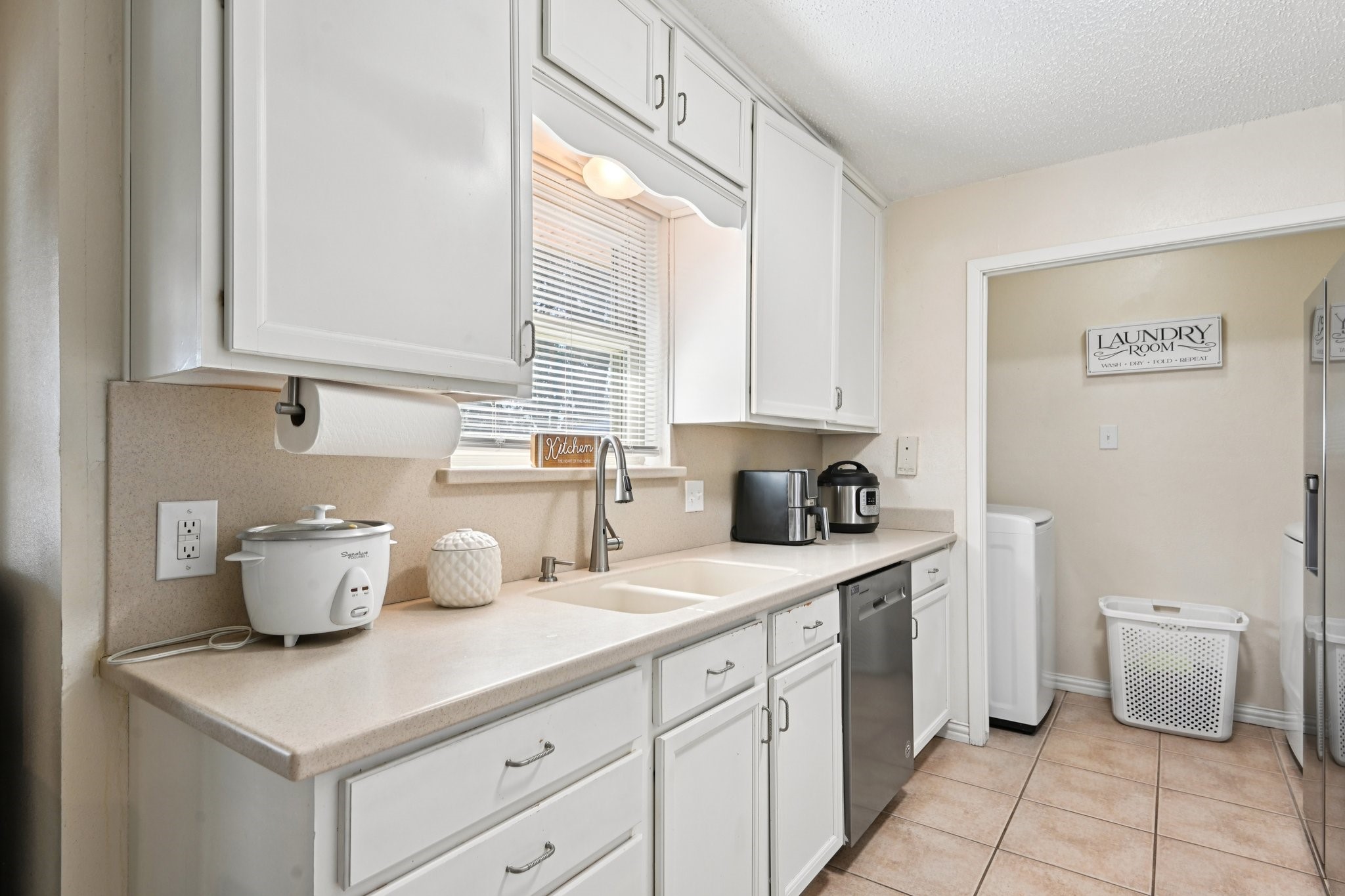 2106 Avalon Lane Arlington TX 76014