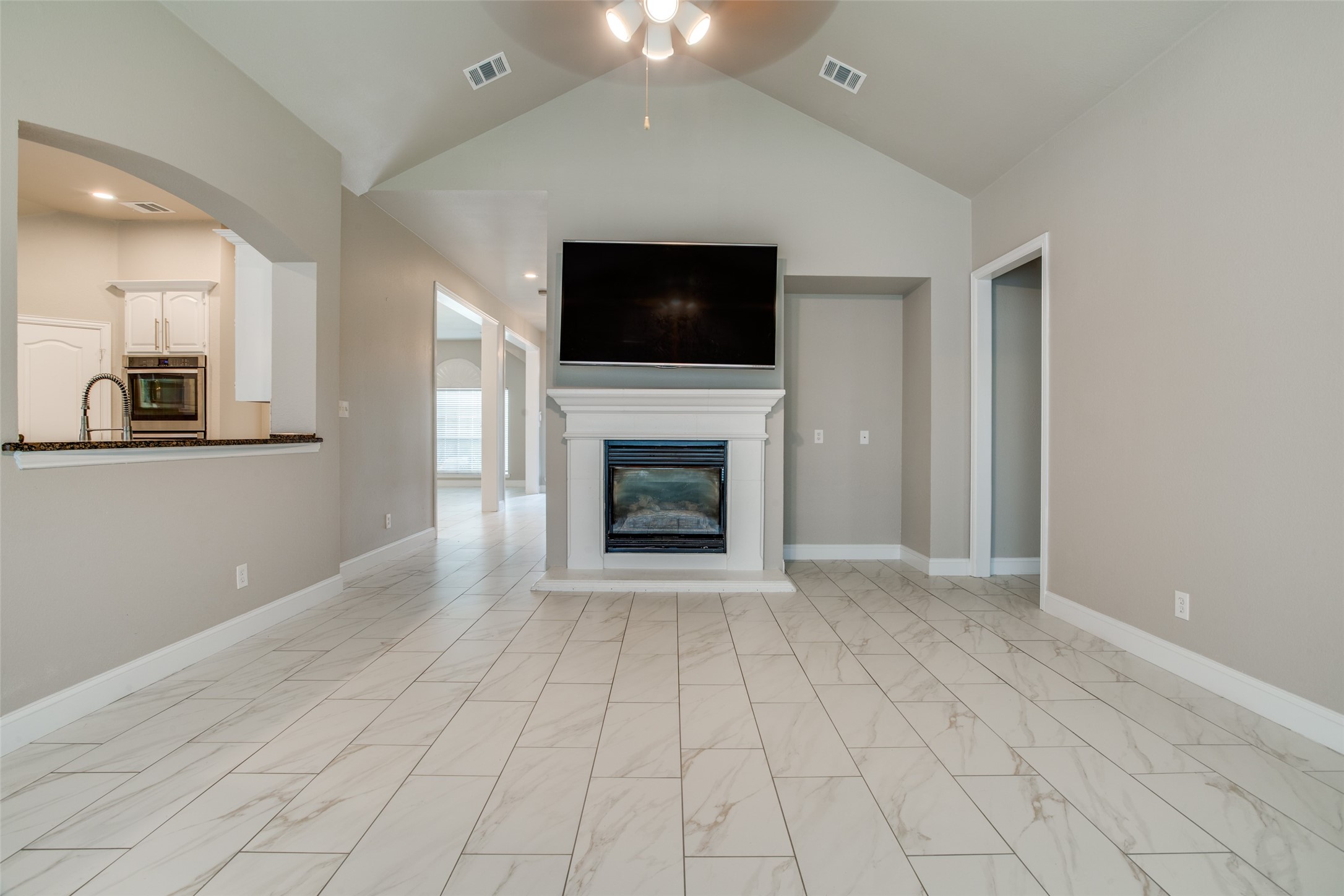 7006 Woodsprings Drive Garland TX 75044