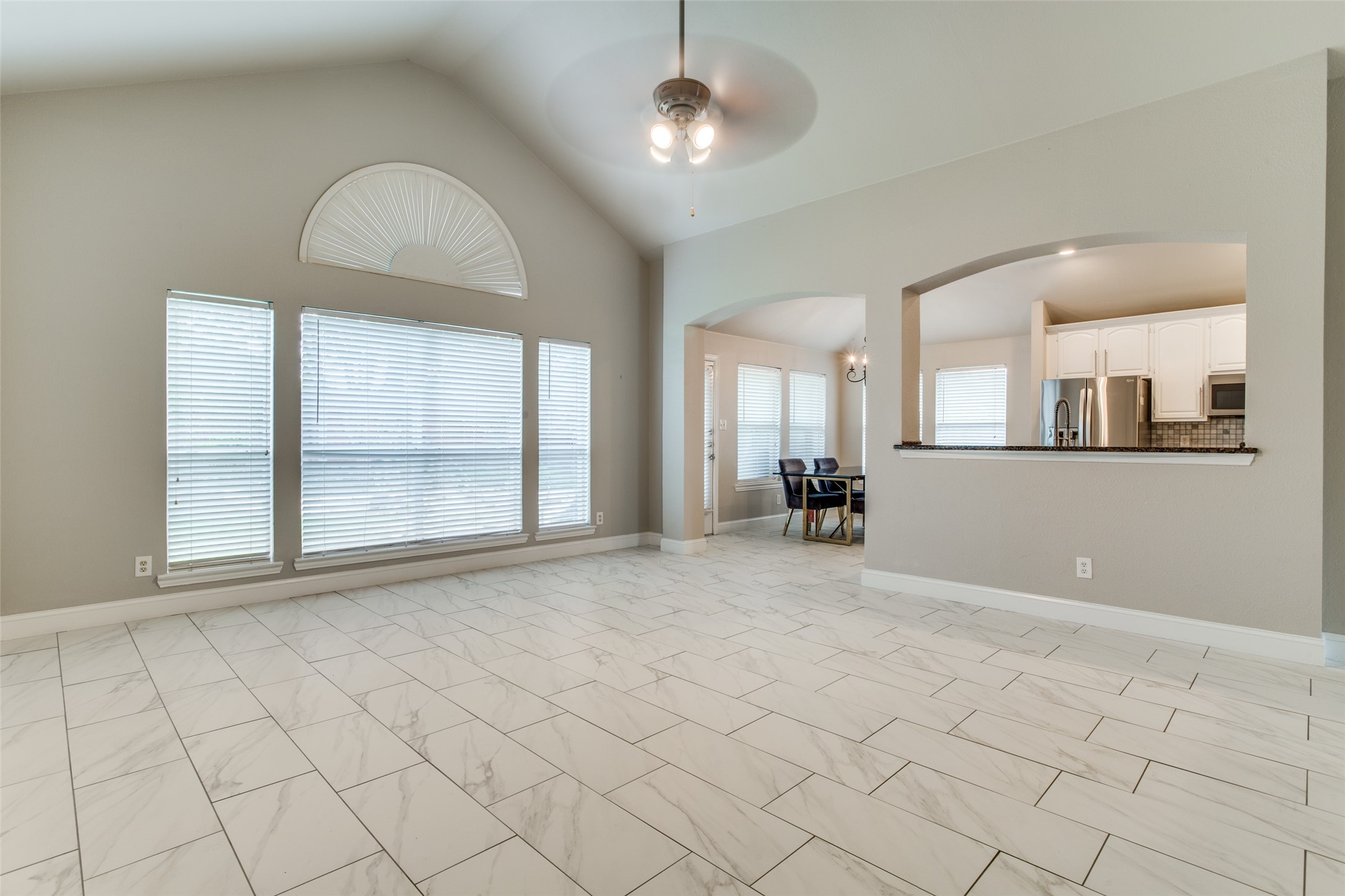 7006 Woodsprings Drive Garland TX 75044