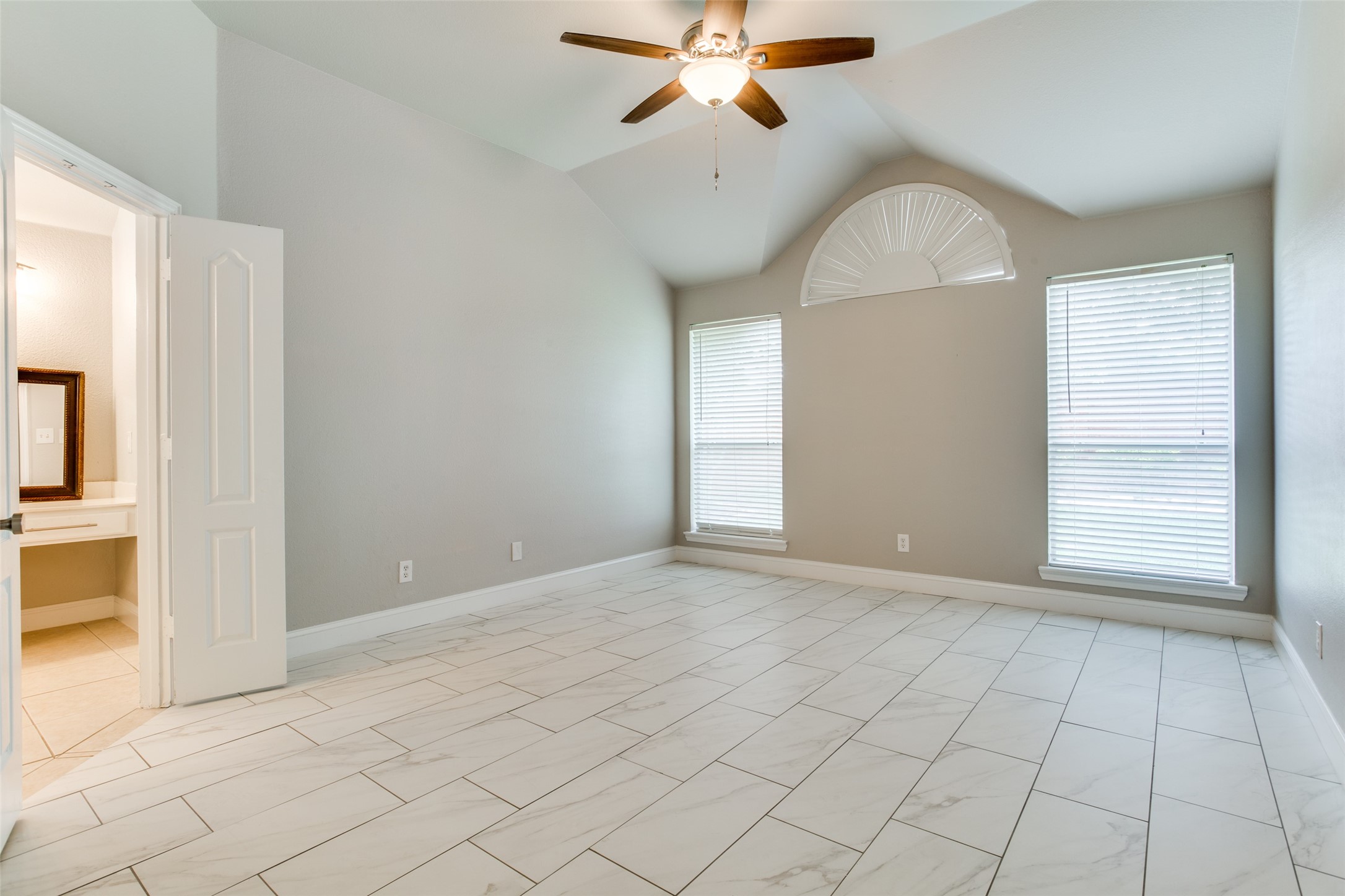 7006 Woodsprings Drive Garland TX 75044