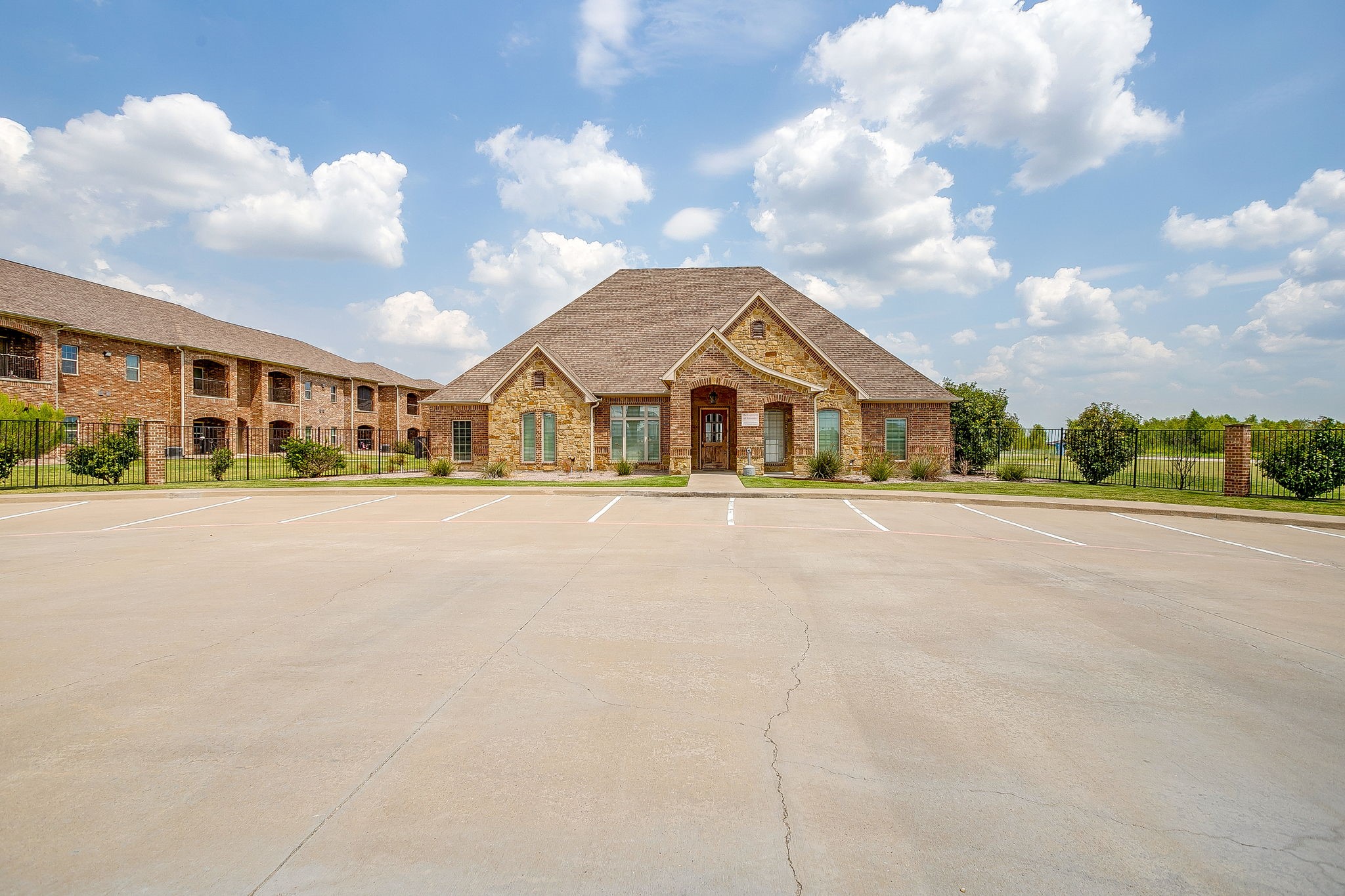 301 County Road 207 Alvarado TX 76009