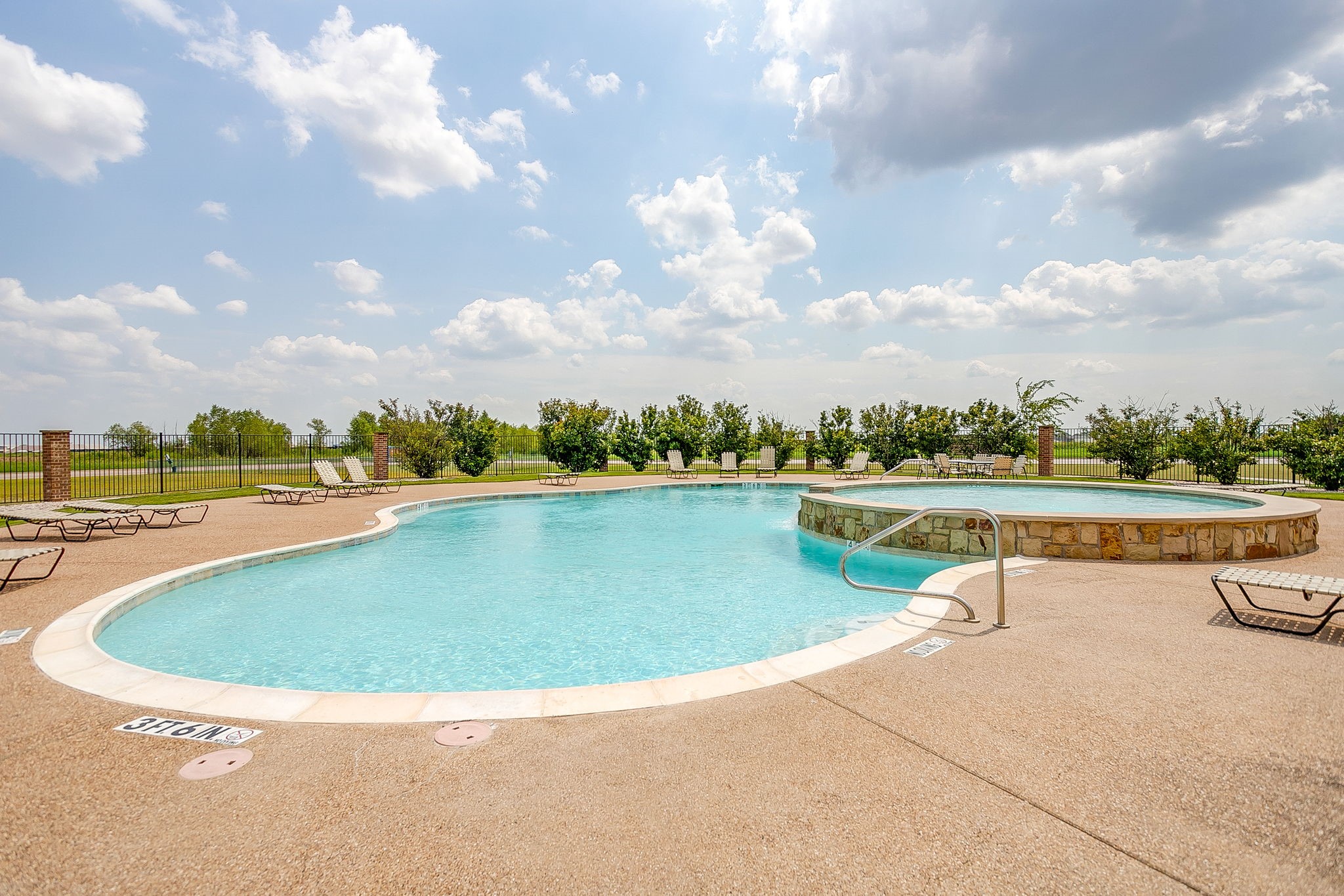 301 County Road 207 Alvarado TX 76009