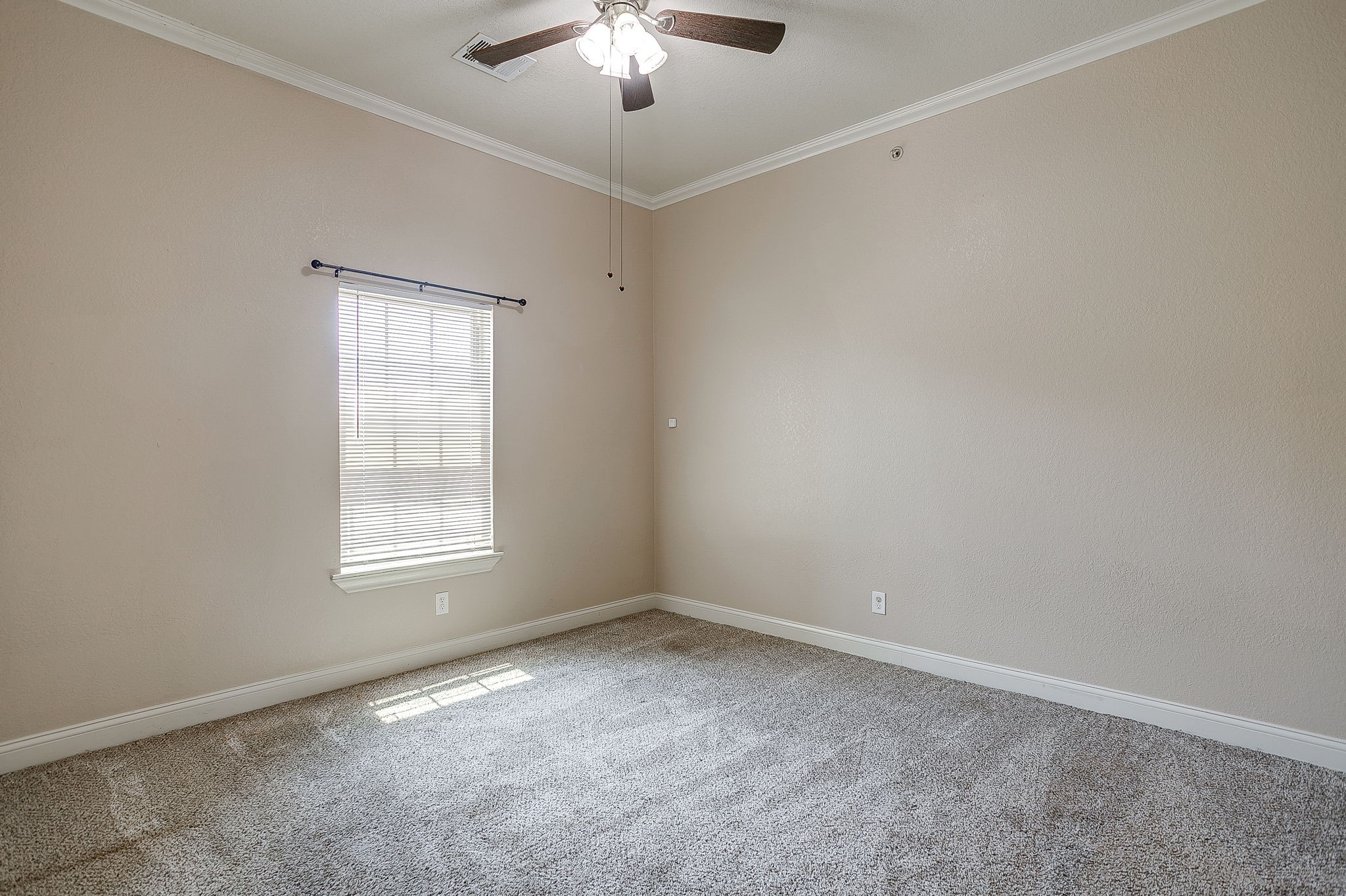301 County Road 207 Alvarado TX 76009