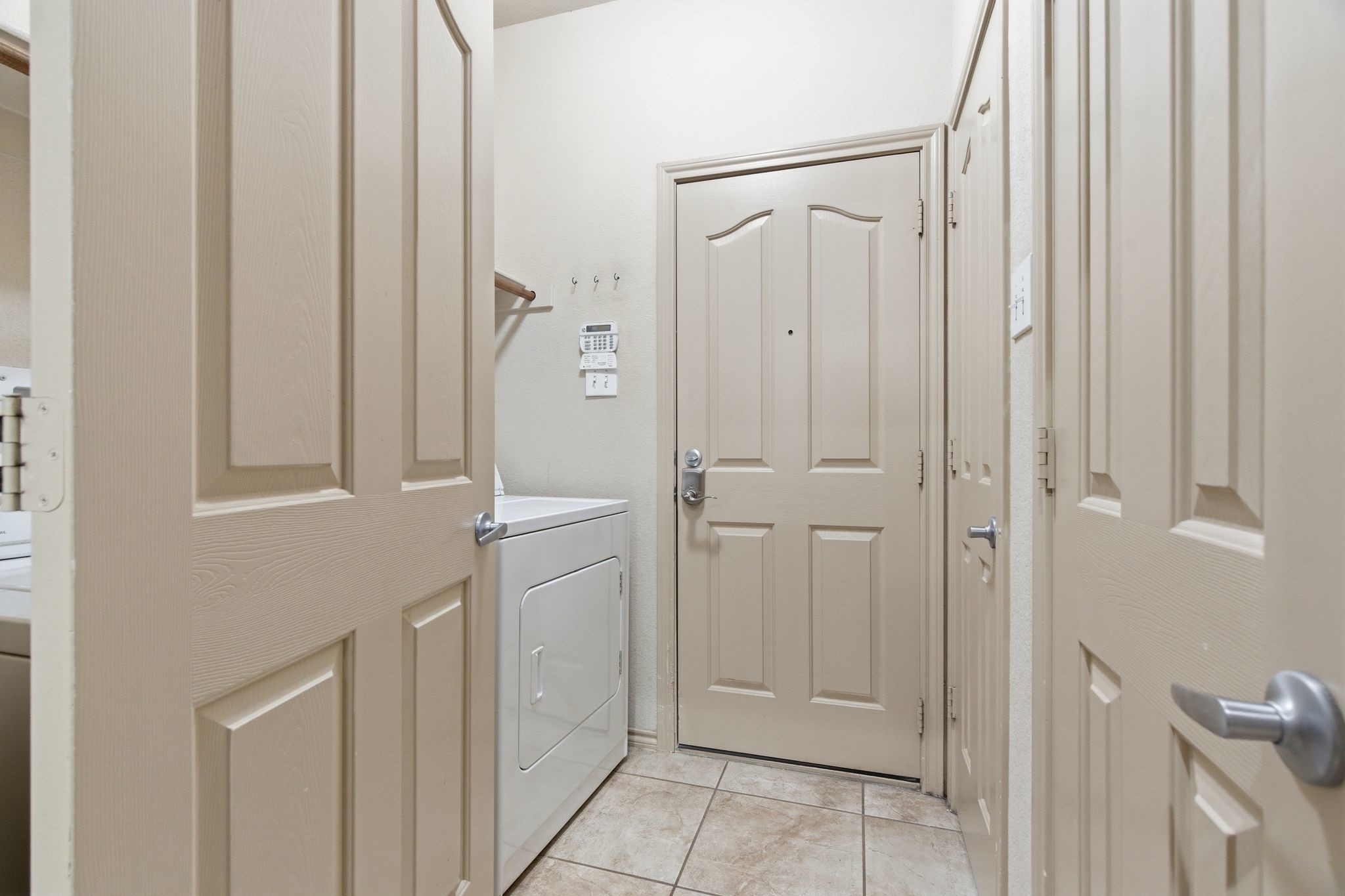 1442 Furlong Court Irving TX 75060